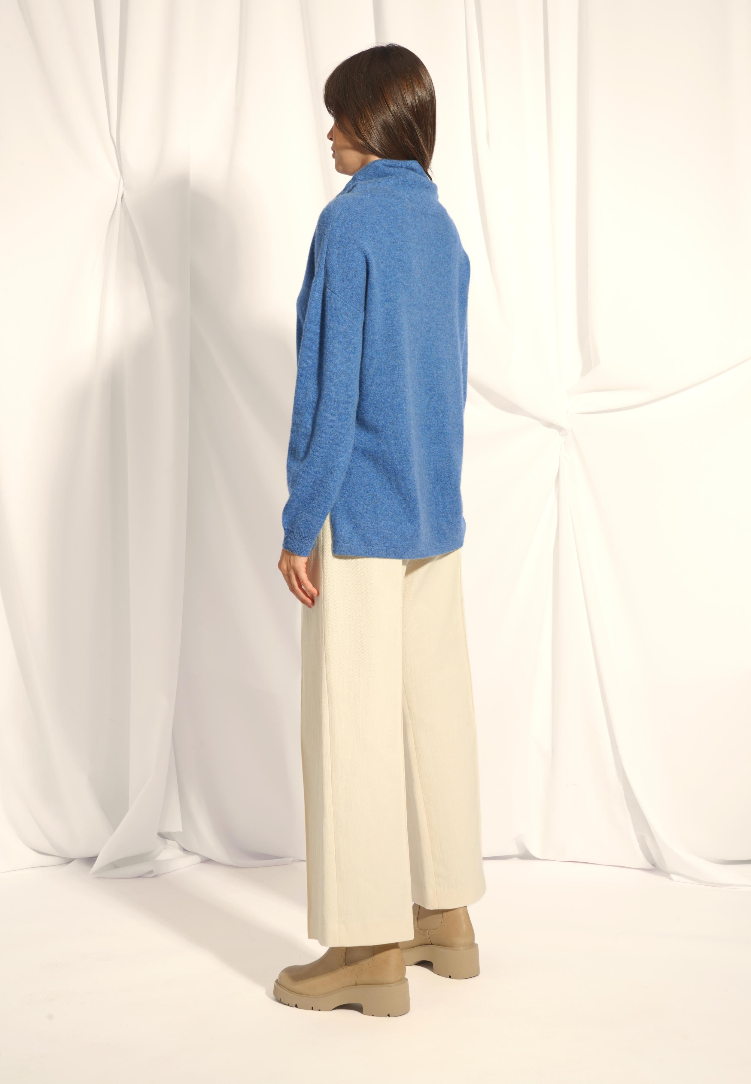 MELROSE pull col montant bleu denim