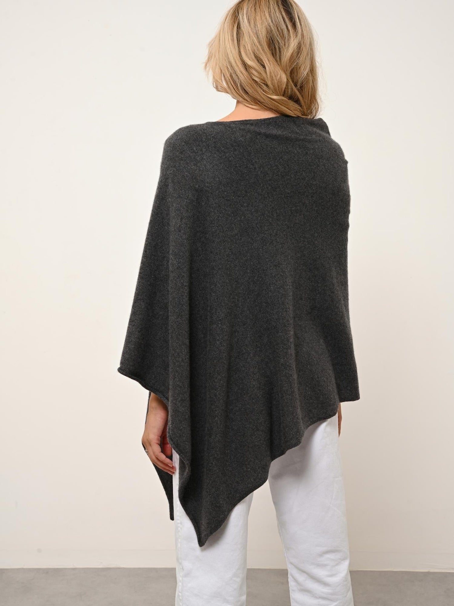 MEREDITH poncho col bateau anthracite chiné