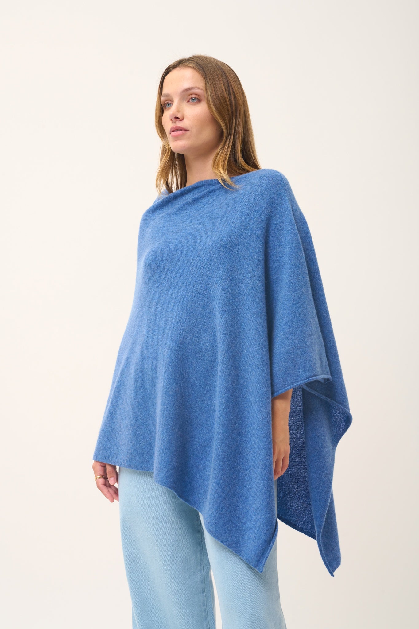 MEREDITH poncho col bateau bleu denim