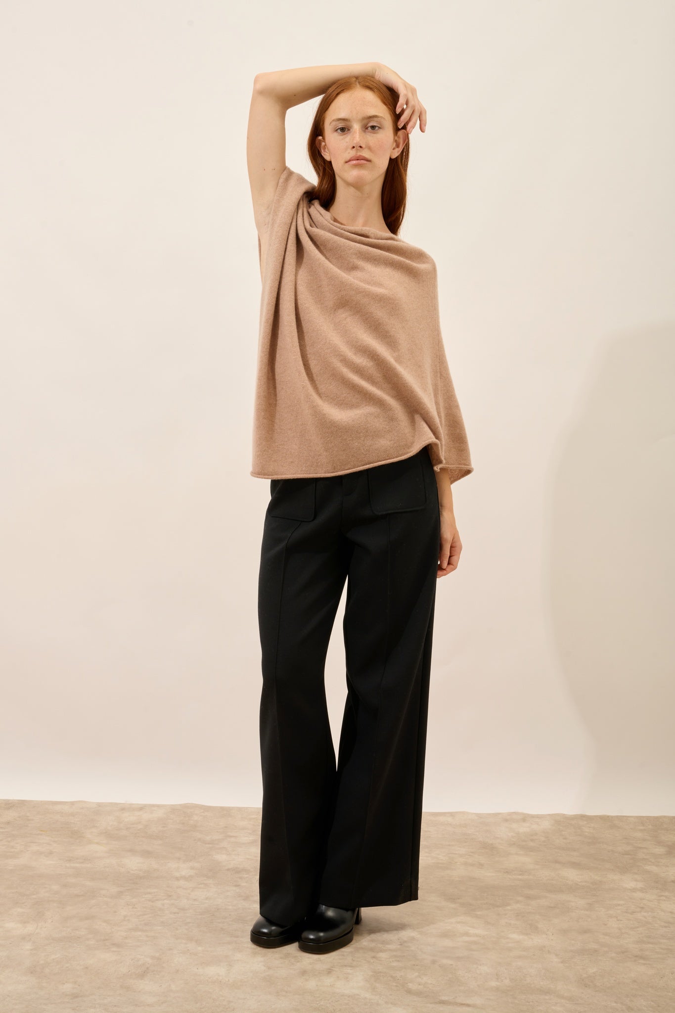 MEREDITH poncho col bateau camel chiné