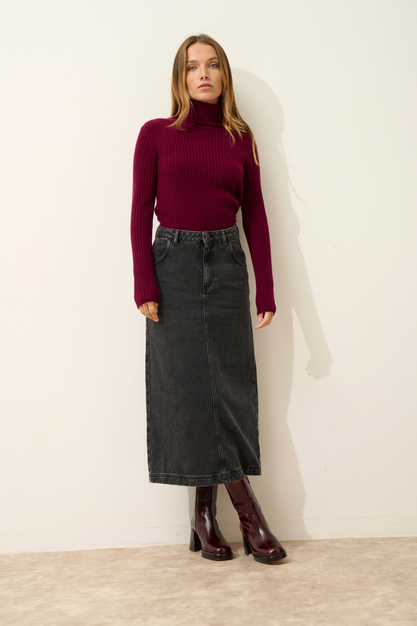 miraya pull col roulé bordeaux 100% cachemire