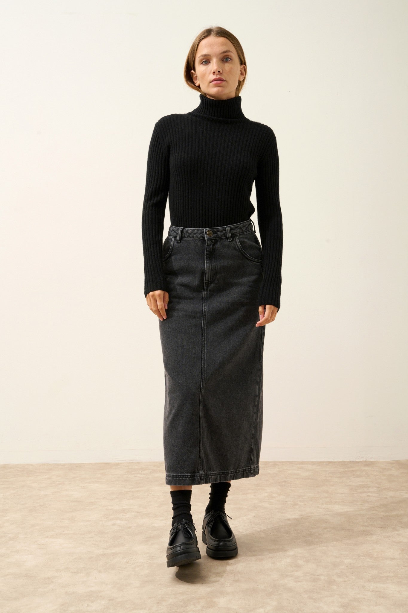 miraya pull col roulé noir 100% cachemire