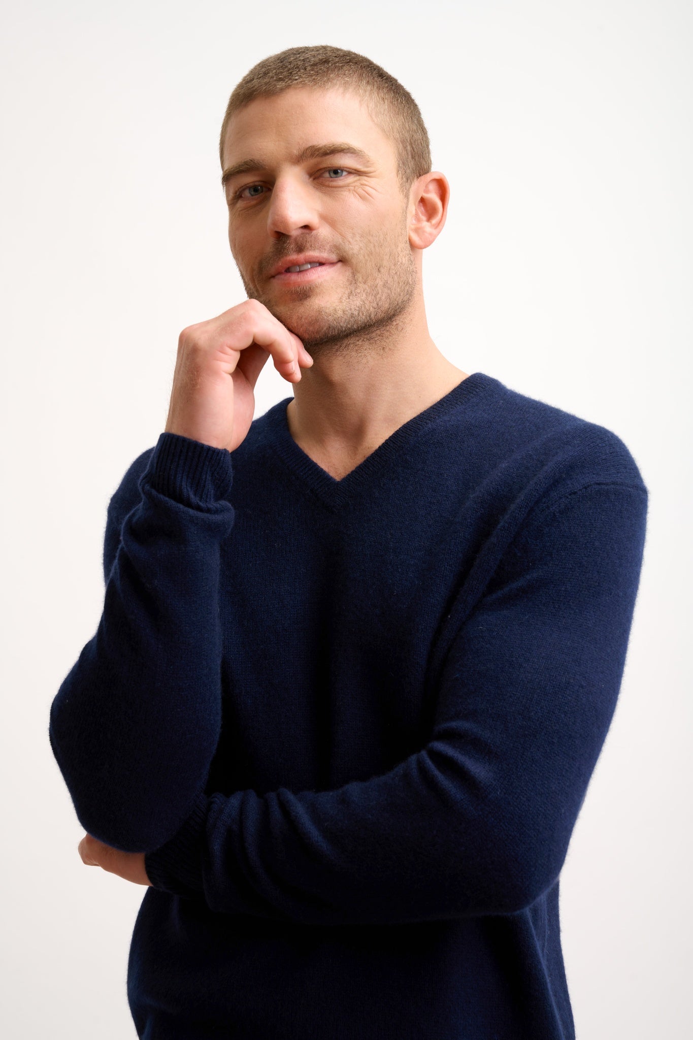 NATHAN pull col v navy