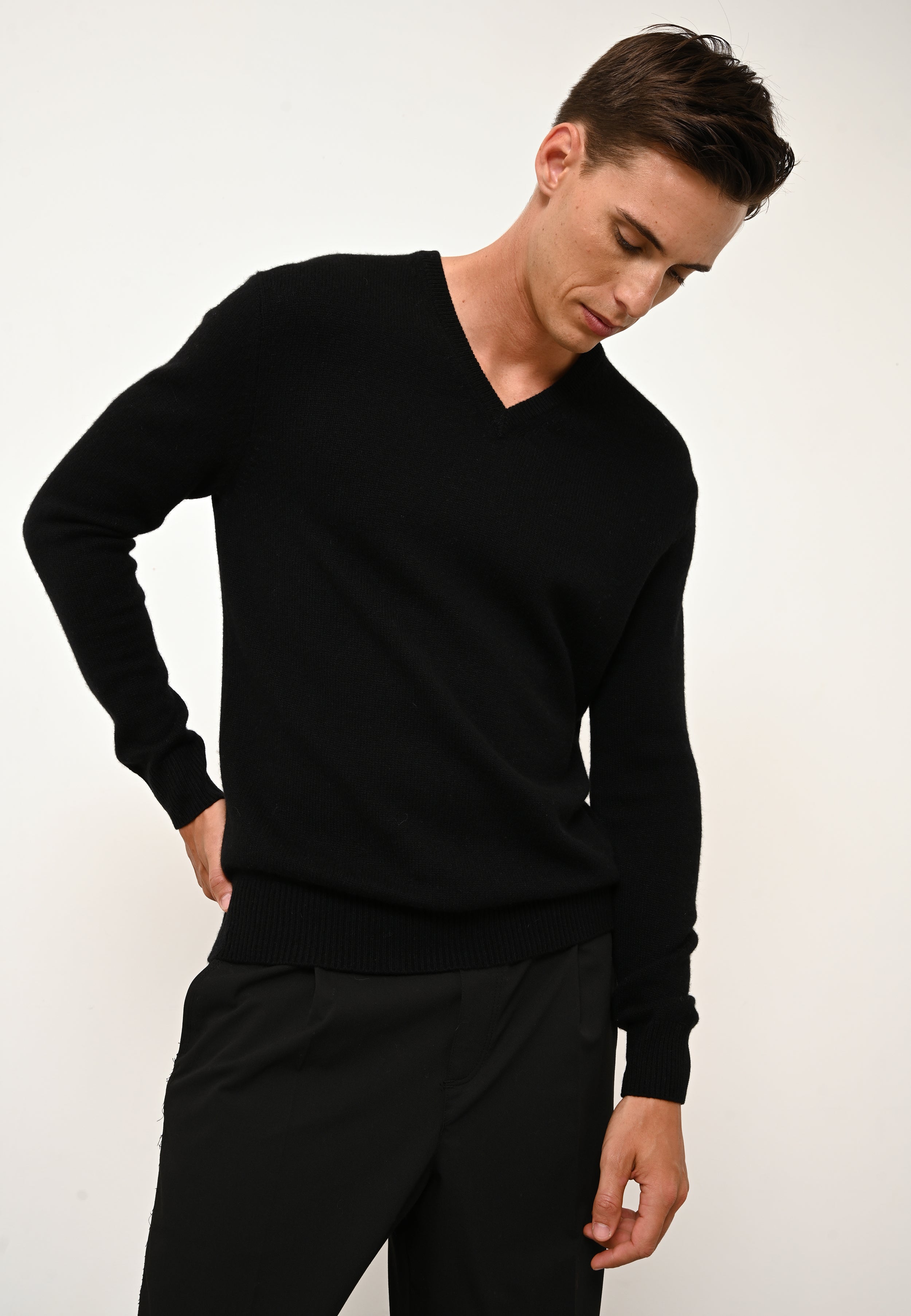 NATHAN black v-neck sweater