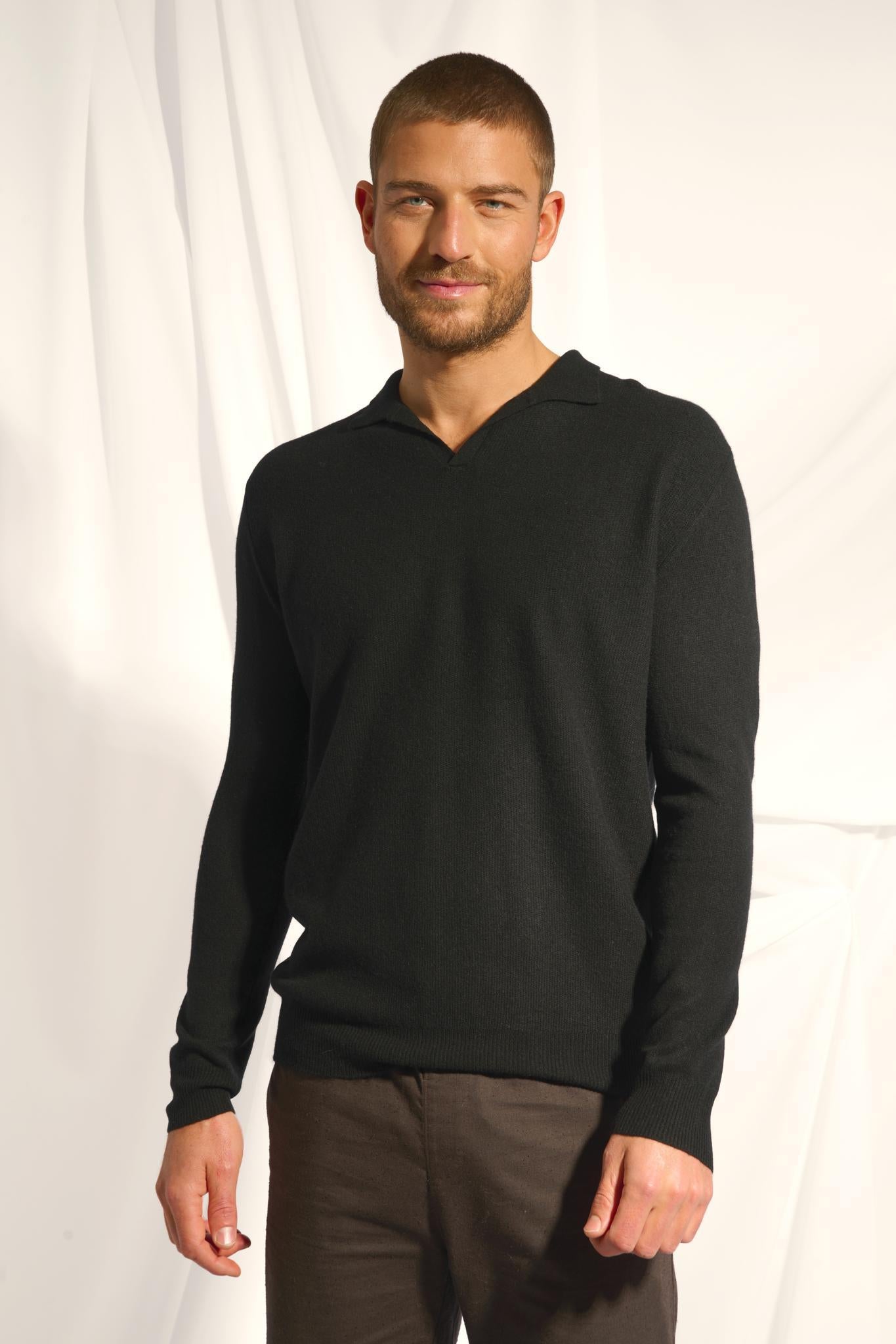 NOAH pull col polo ouvert noir