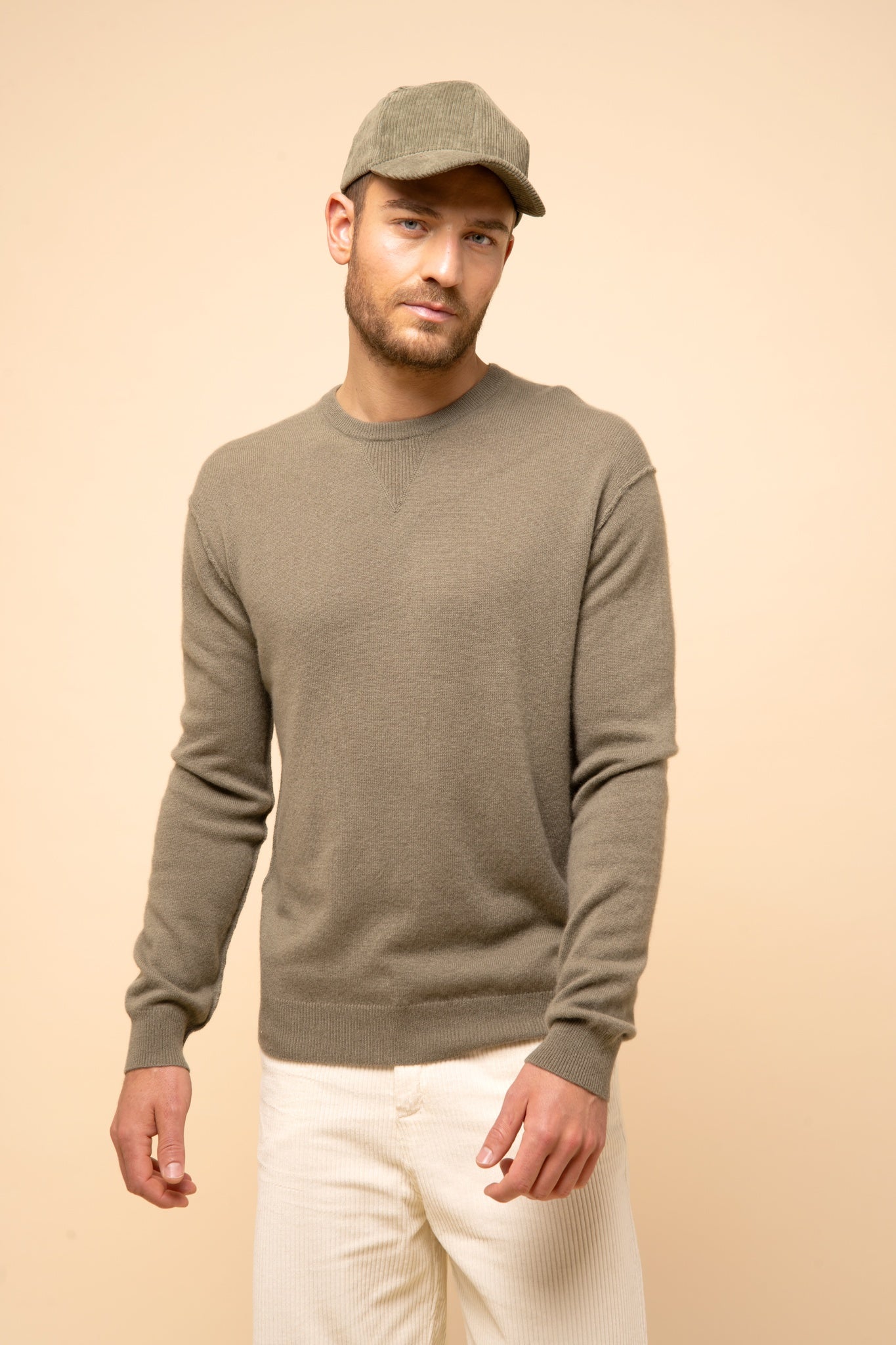 NOE round-neck army sweater
