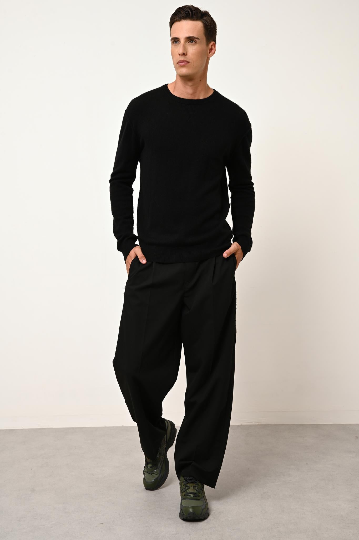 NOE pull col rond noir