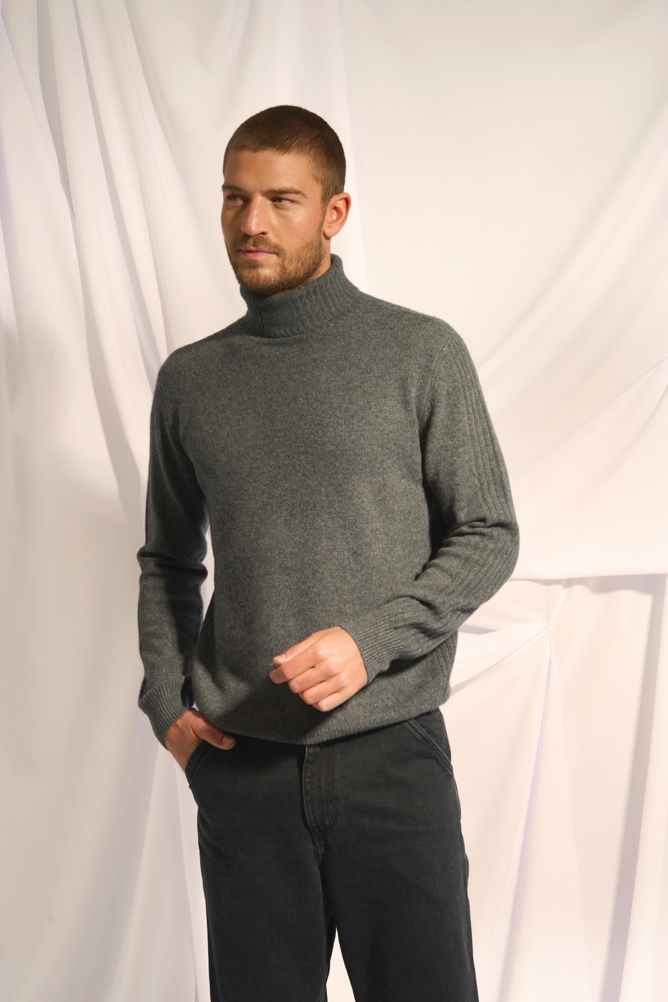 NOI pull col roulé anthracite chiné