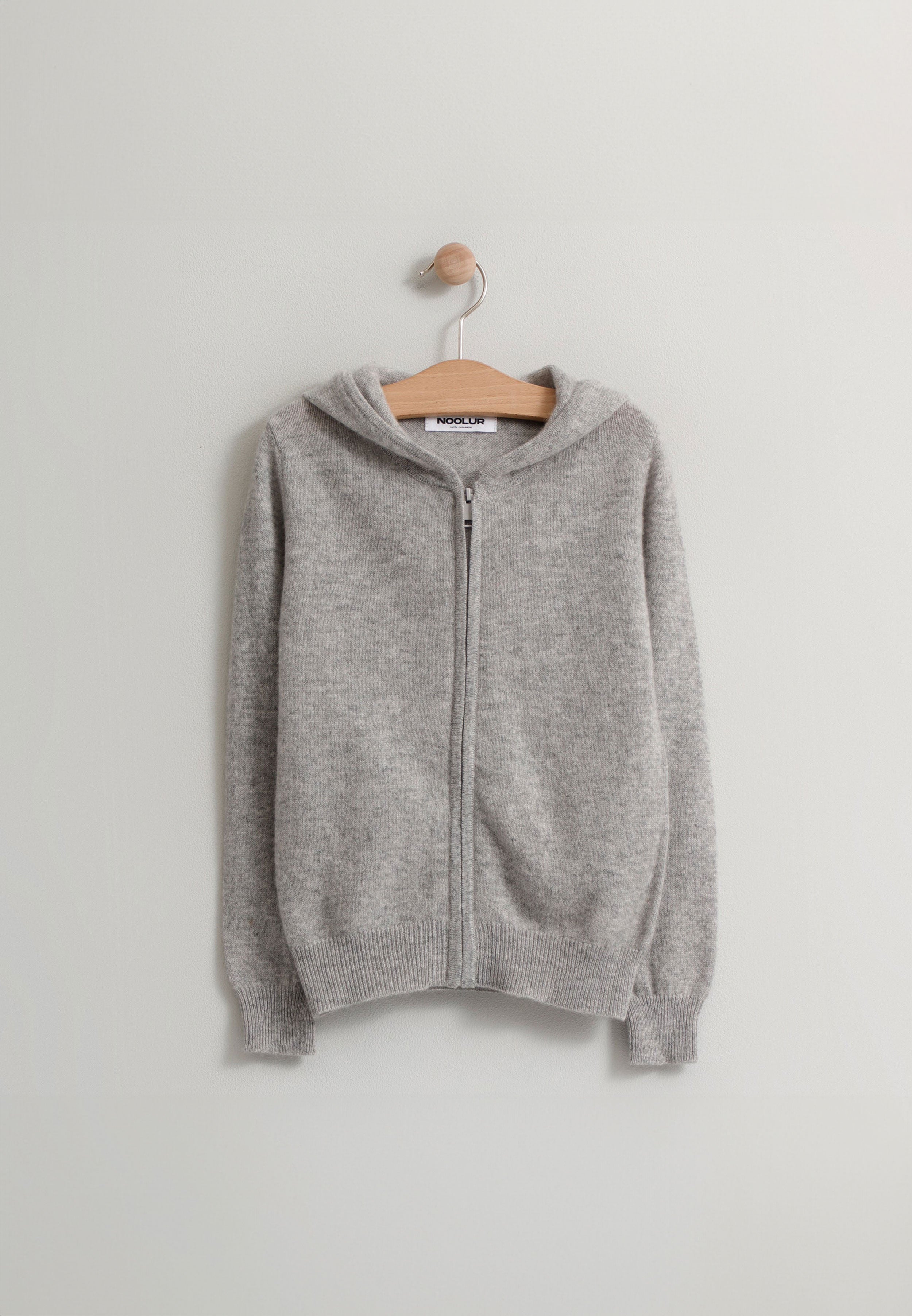 SELENGE zipped hooded vest in mottled cloud