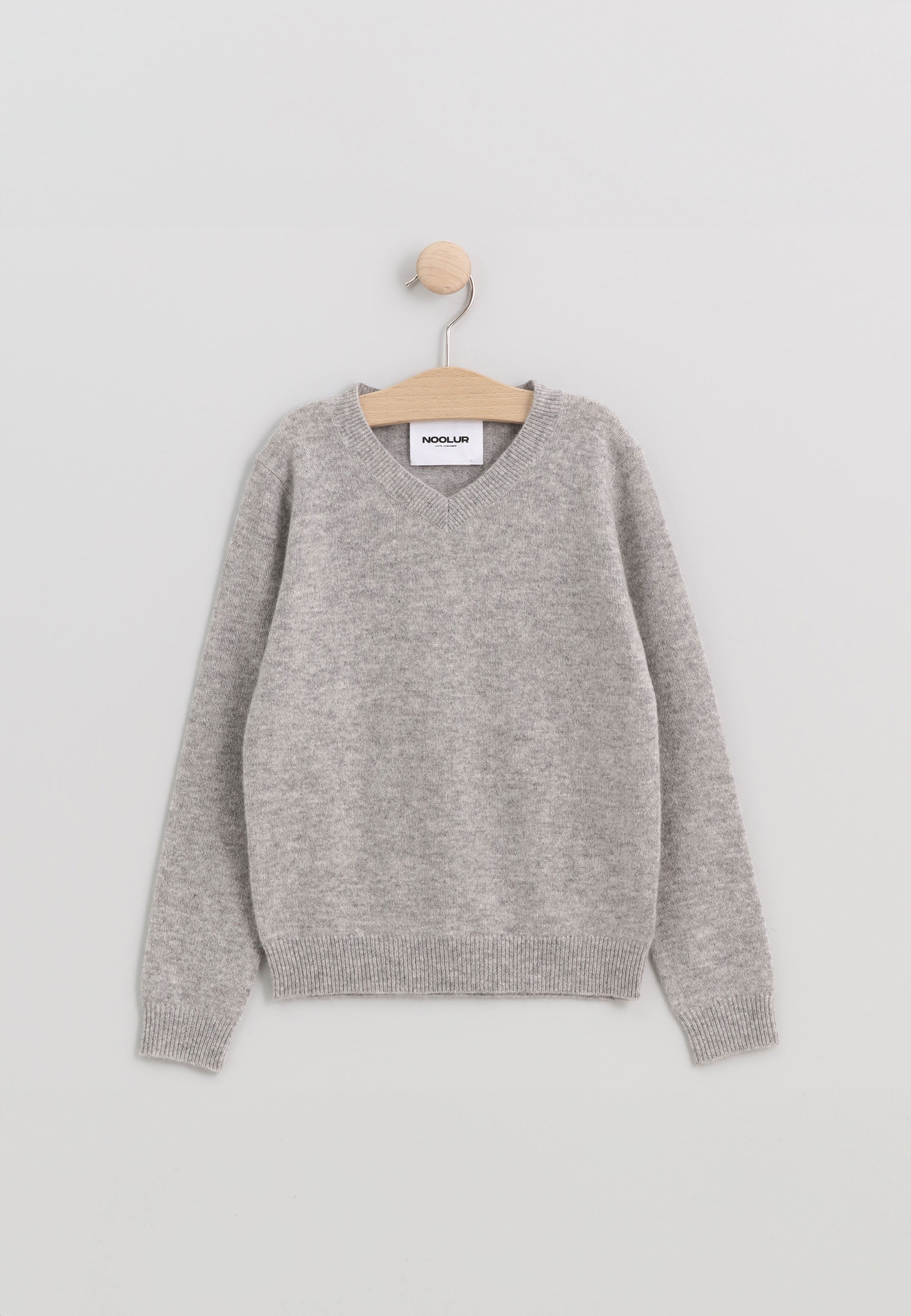 BARUUN mottled cloud v-neck sweater