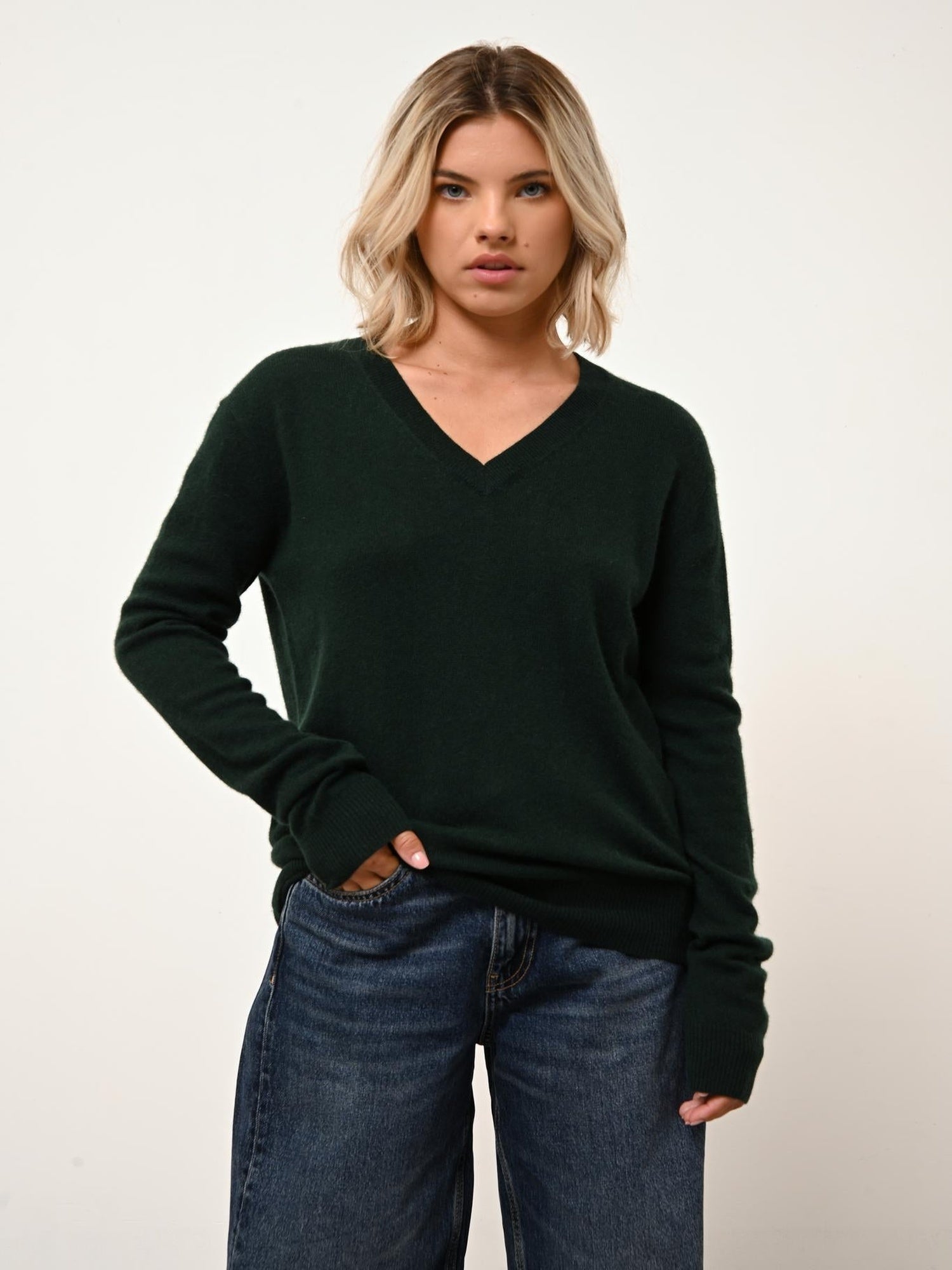 NORA v-neck sweater cypress