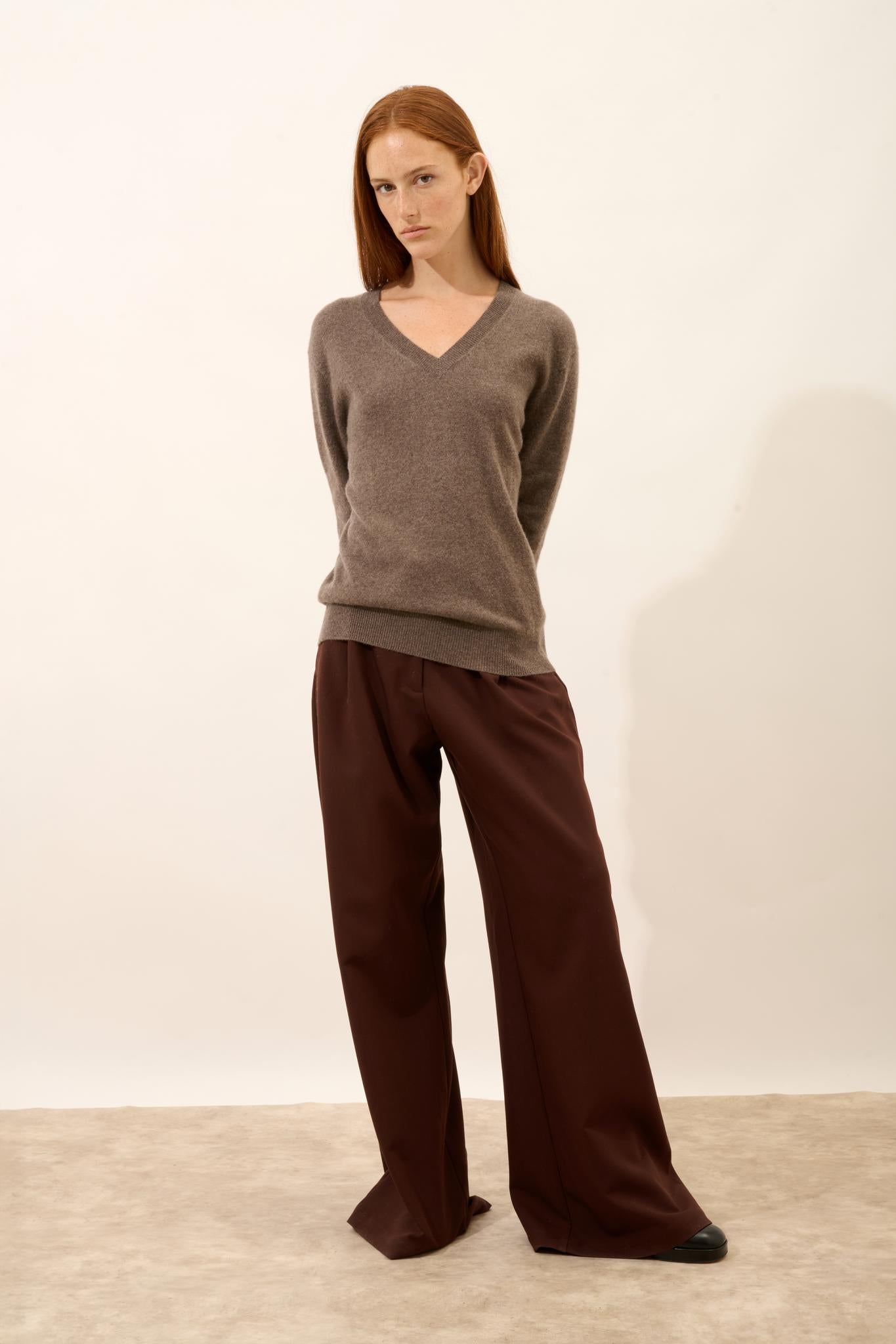 NORA pull col v taupe chiné