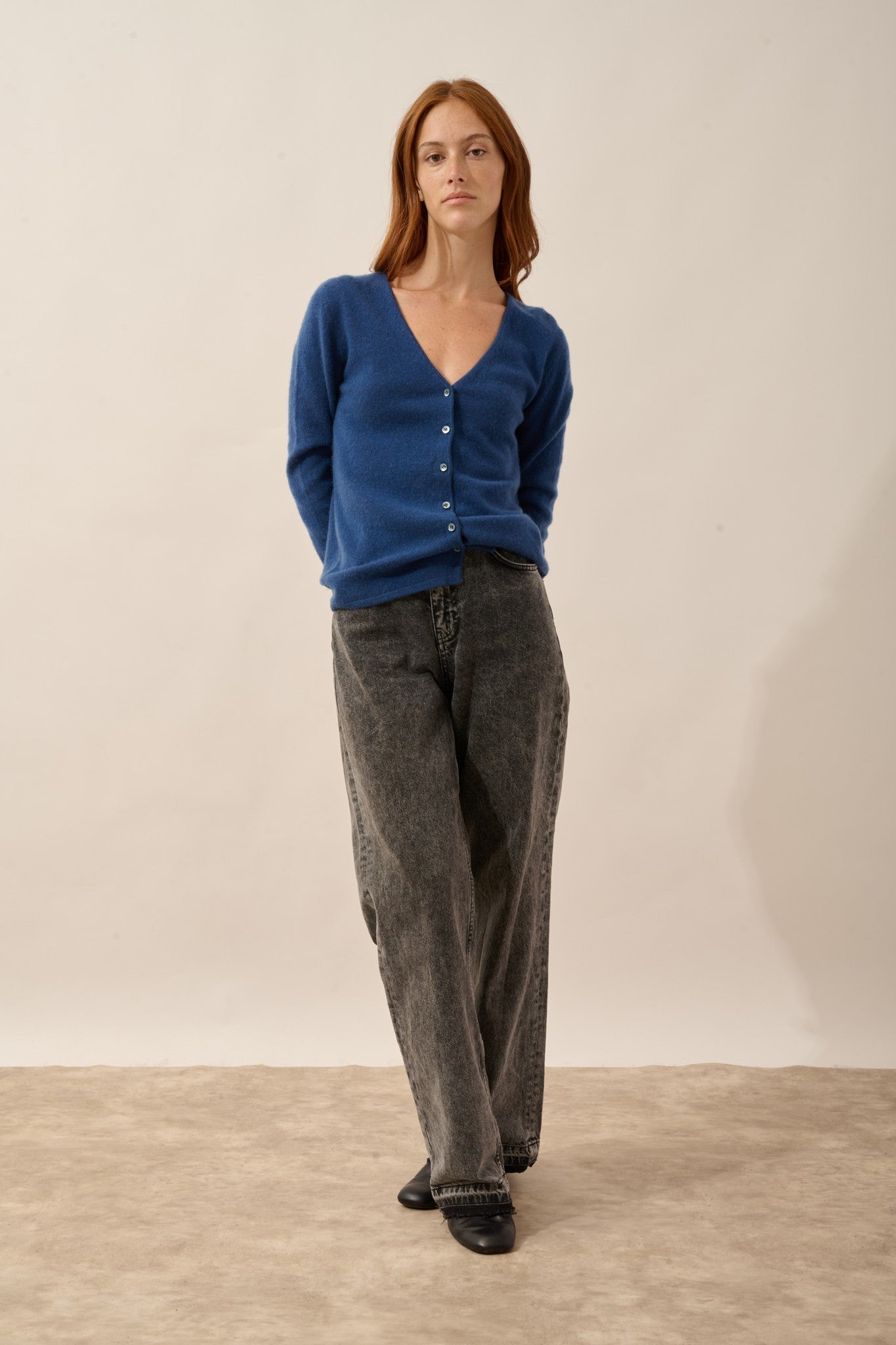 norma cardigan col v bleu perse 100% cachemire