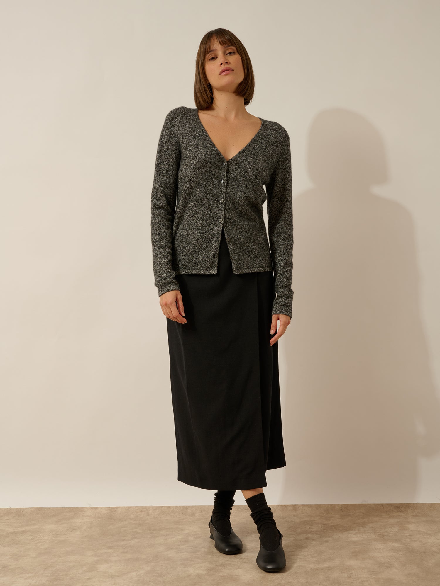 NORMA cardigan col v noir/blanc