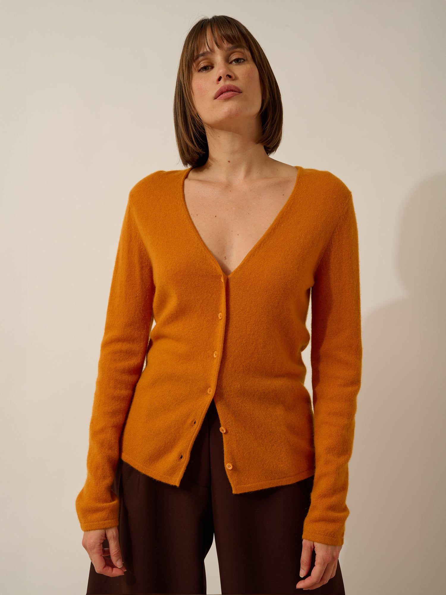 NORMA cardigan col v ocre