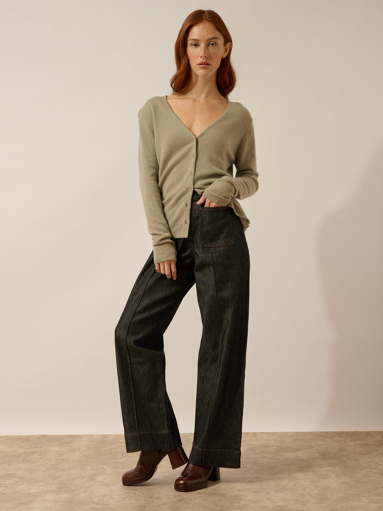 NORMA cardigan col v olive