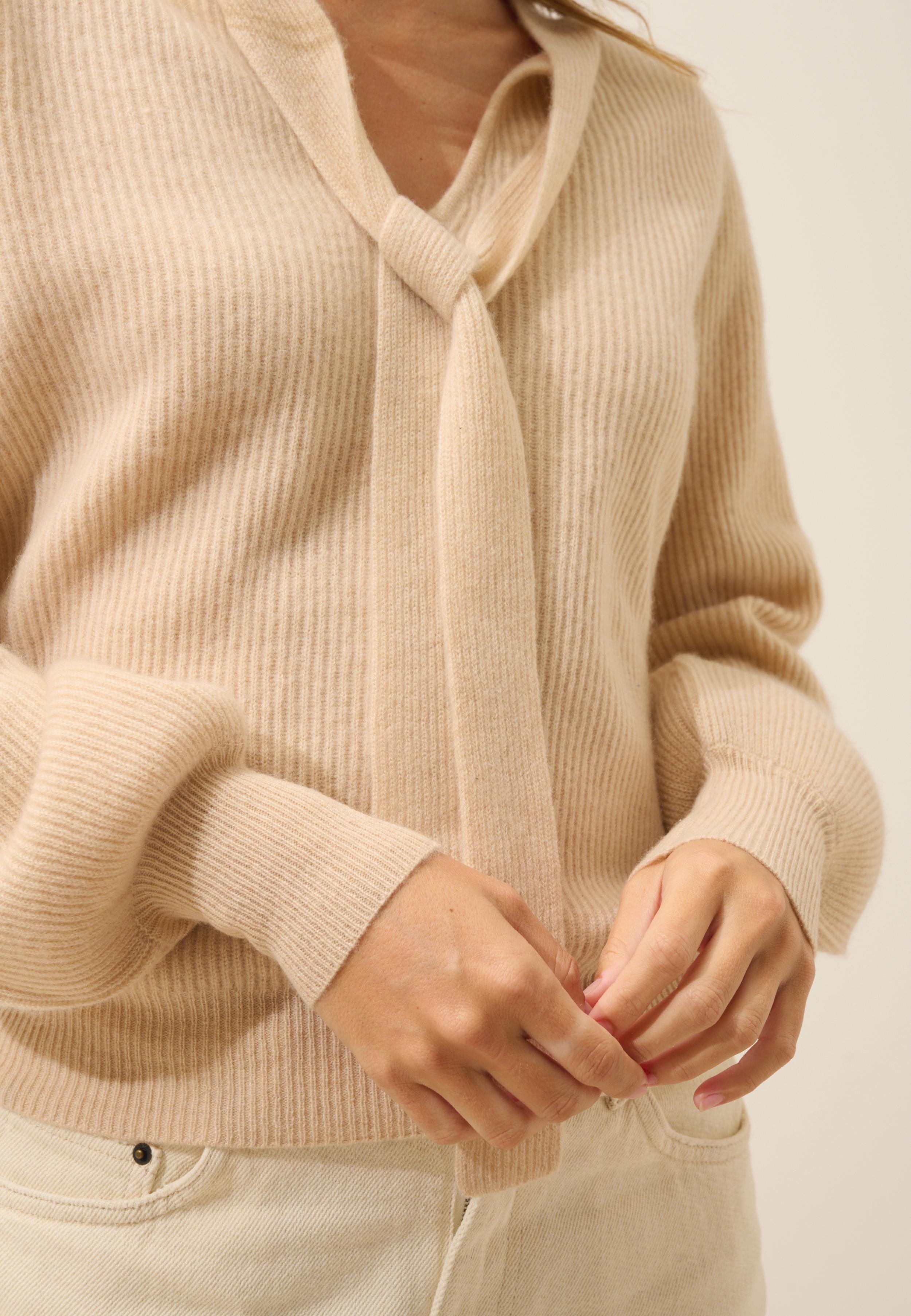 NOTY sand collar sweater 100% cashmere