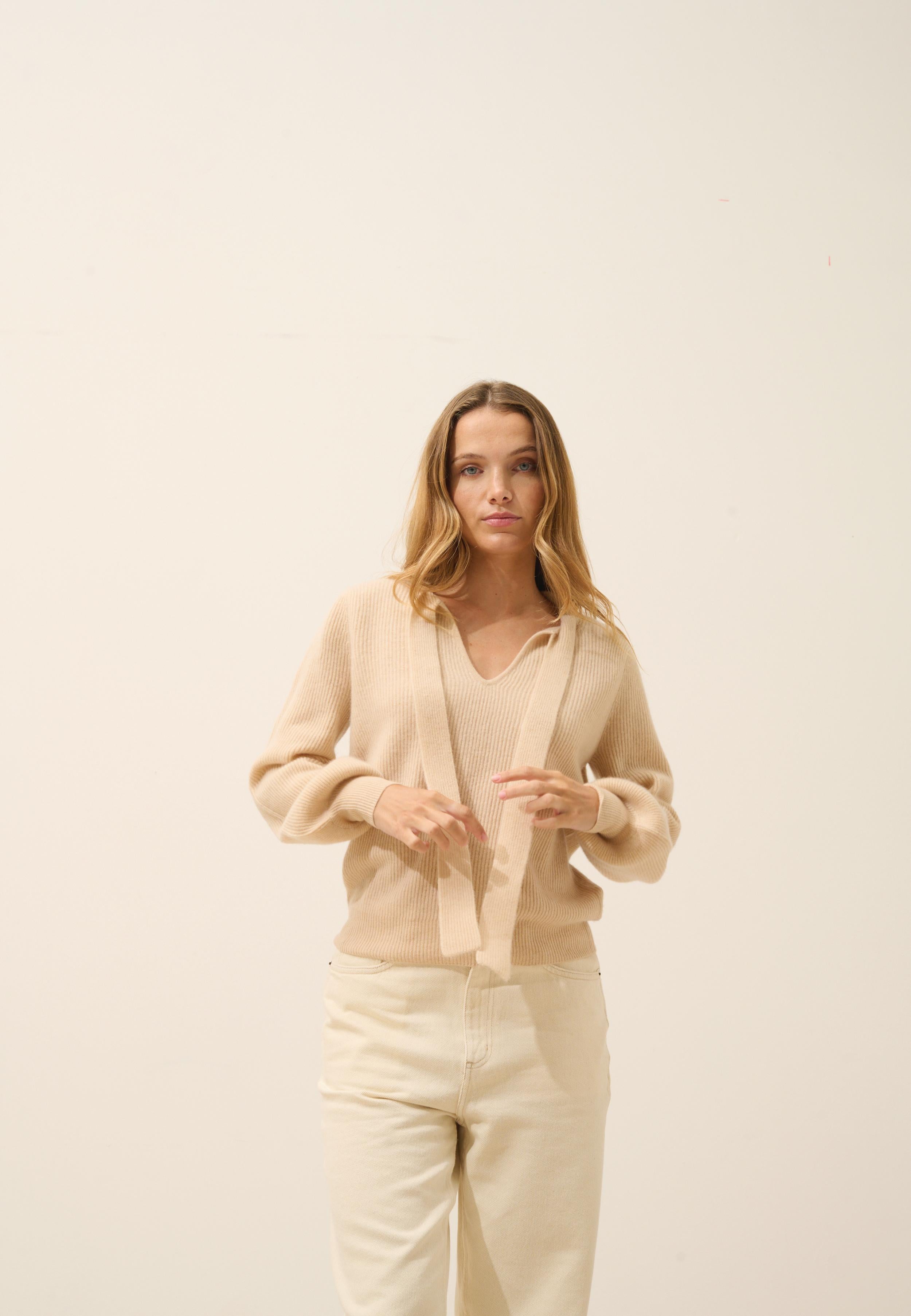 NOTY sand collar sweater 100% cashmere