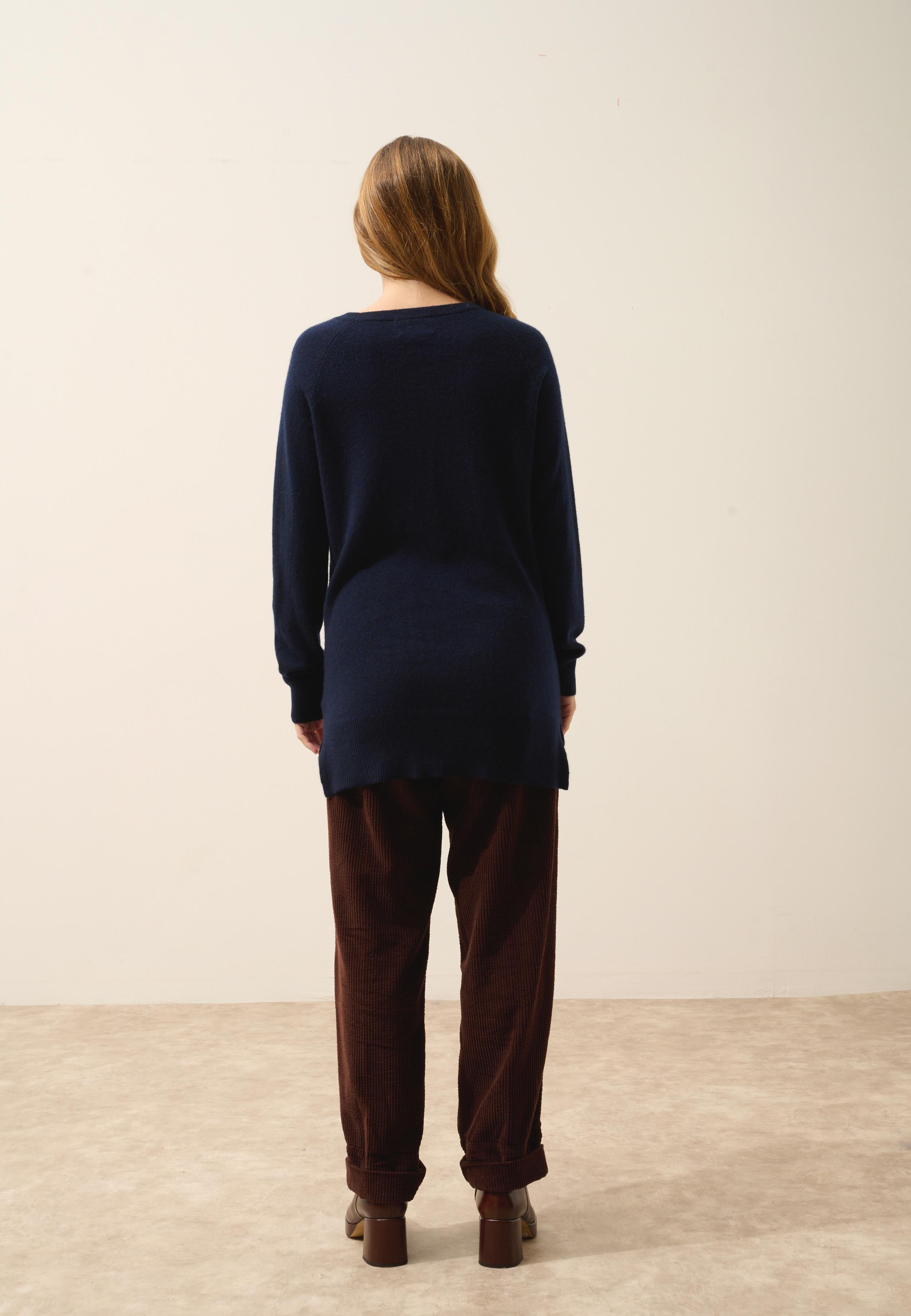OLAVE navy boat-neck sweater