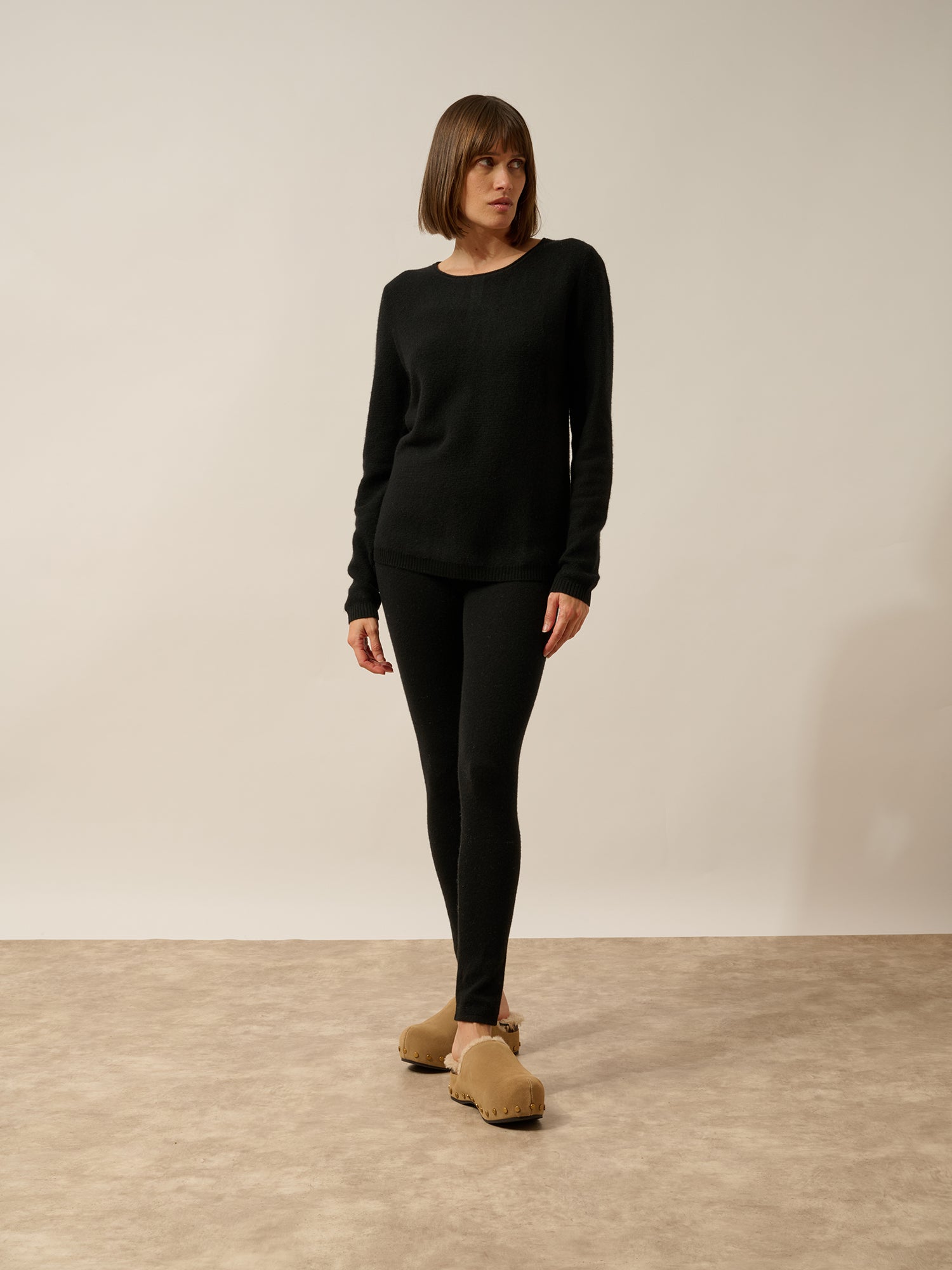 OLENA pull col rond noir