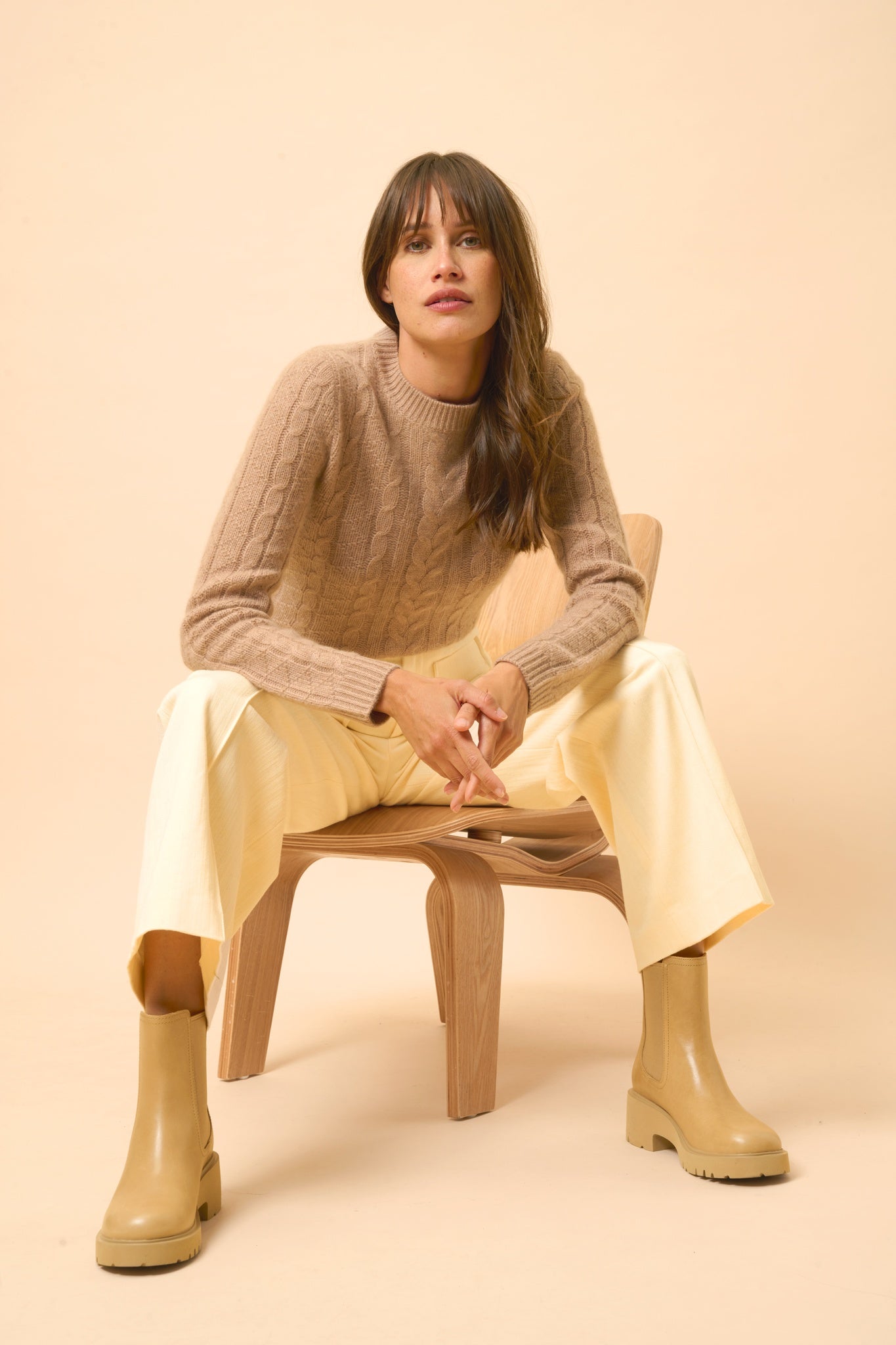 OLIVIA round-neck sweater camel mottled