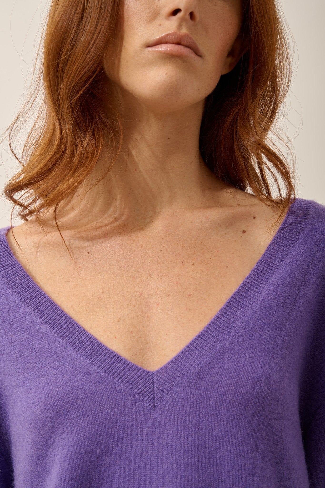 opal pull col v devant et dos glycine