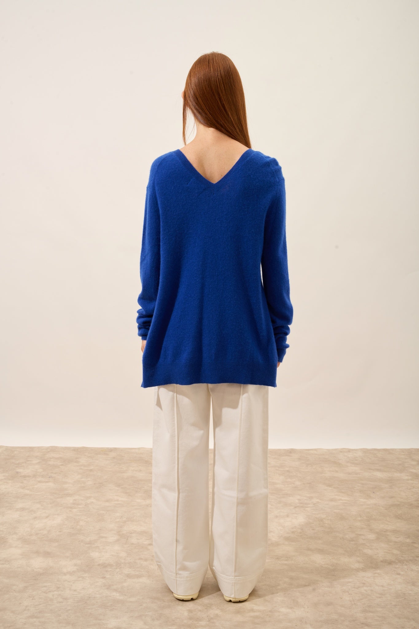 OPAL v-neck sweater ultramarine
