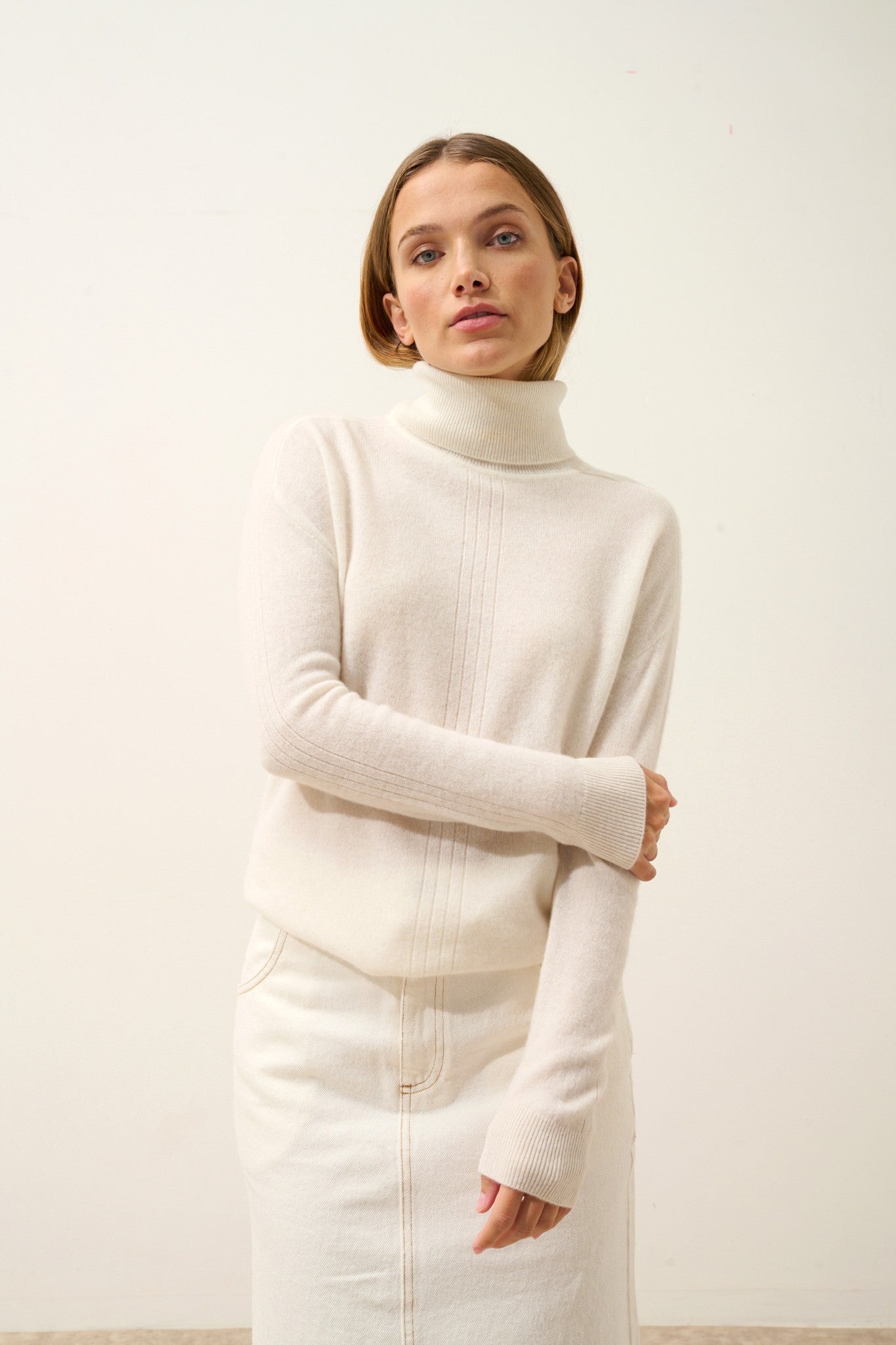 orianne pull col roulé ivoire 100% cachemire