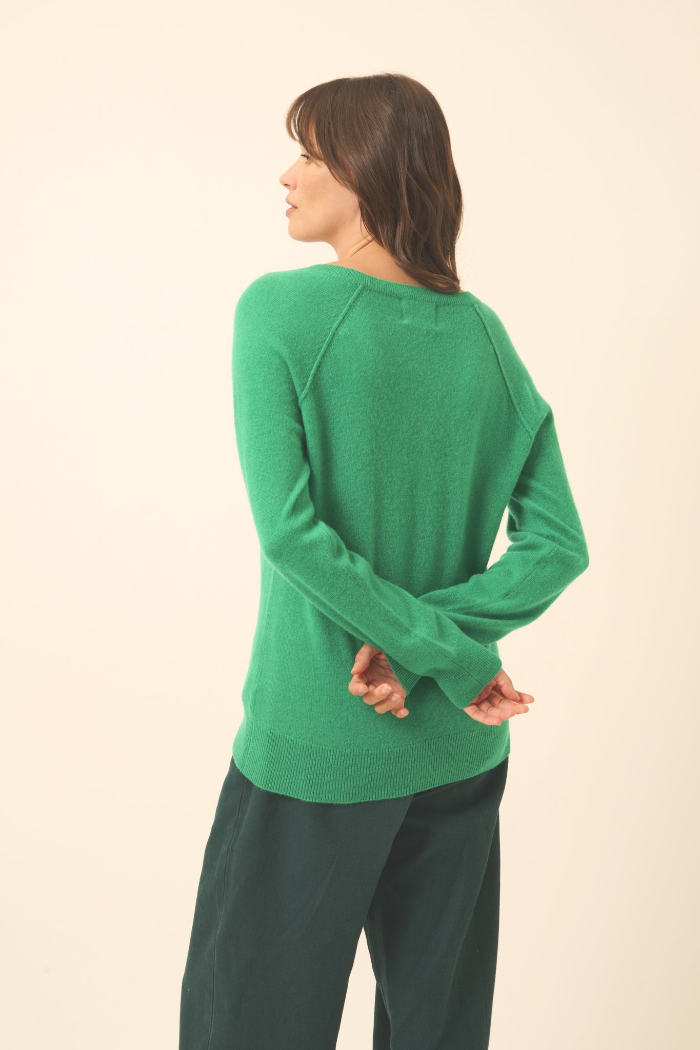 PHOEBE v-neck sweater mint