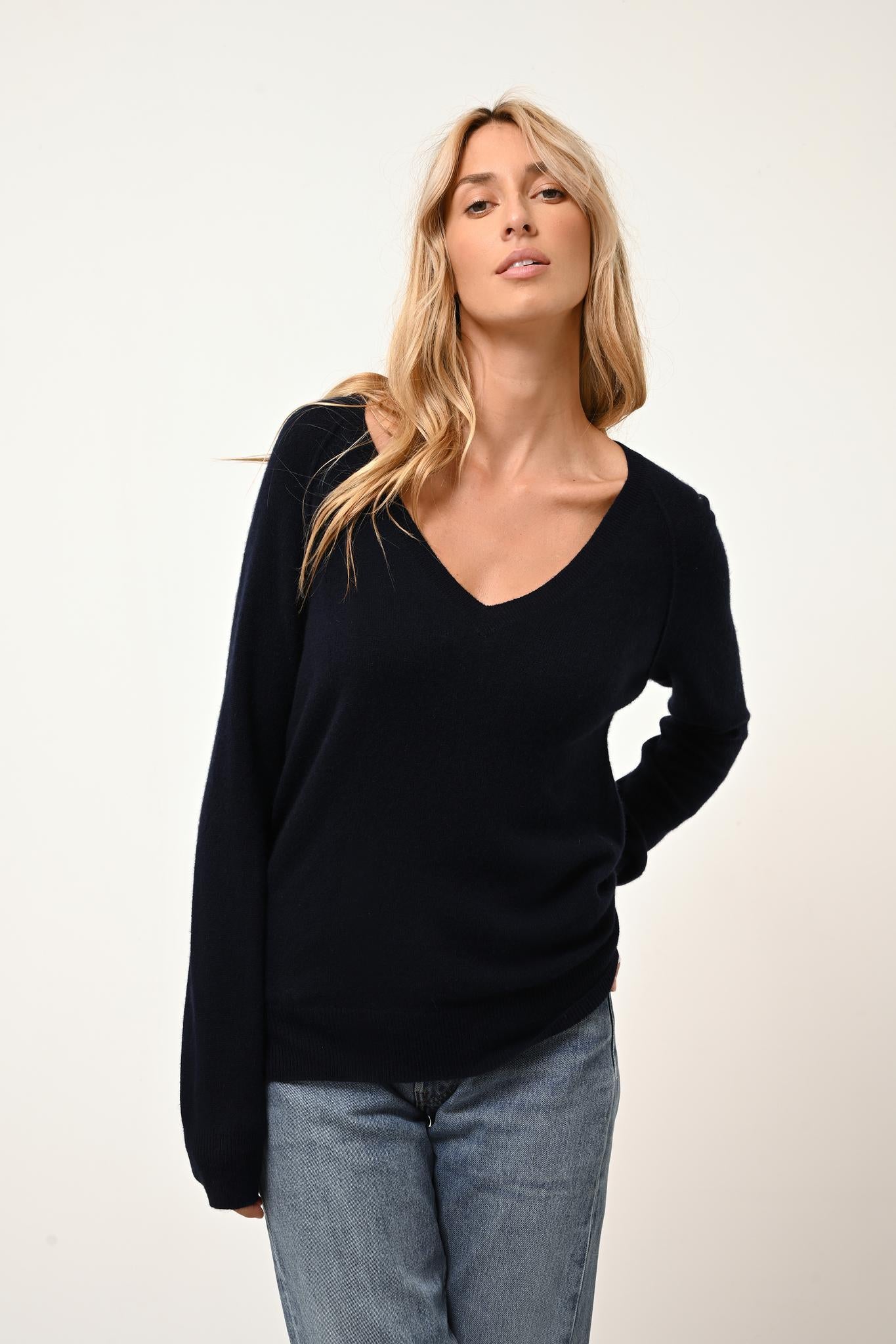 PHOEBE pull col v navy