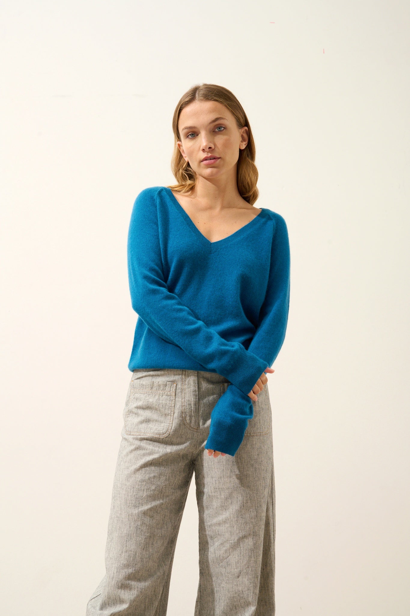 PHOEBE pull col v paon