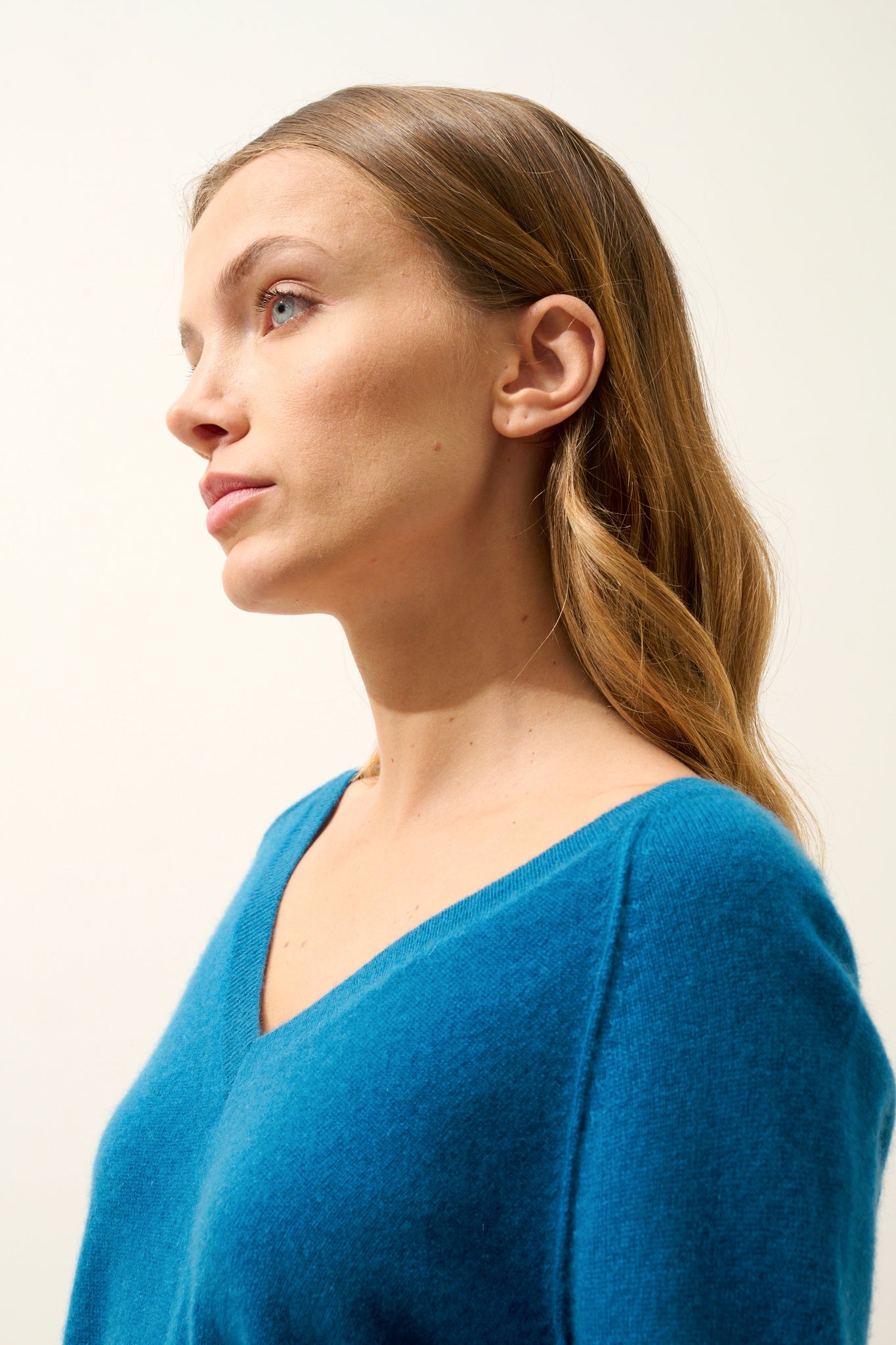 PHOEBE pull col v paon