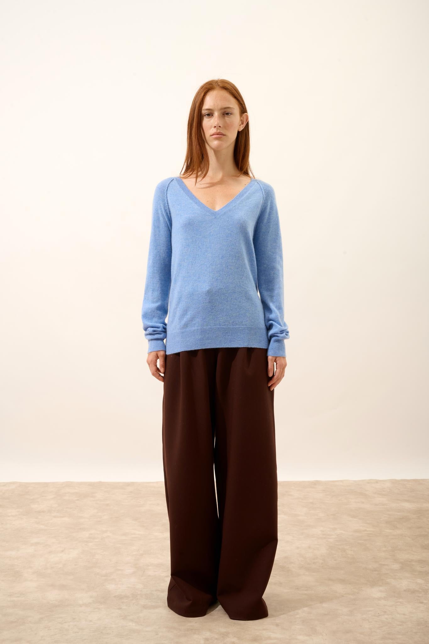 PHOEBE pull col v sky