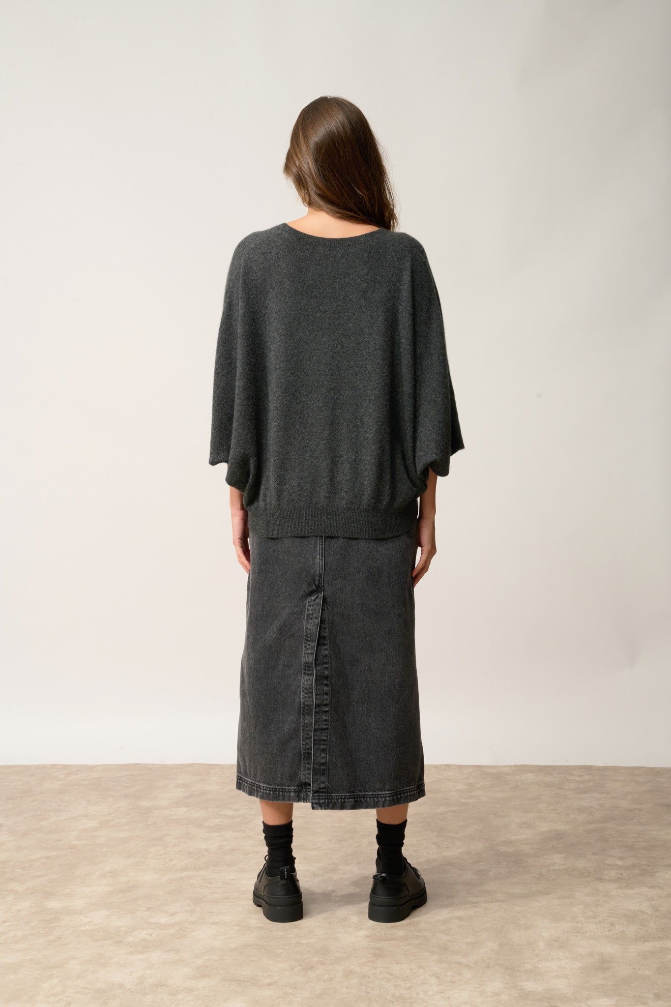 polo pull col v chauve souris carbone chiné 100% cachemire