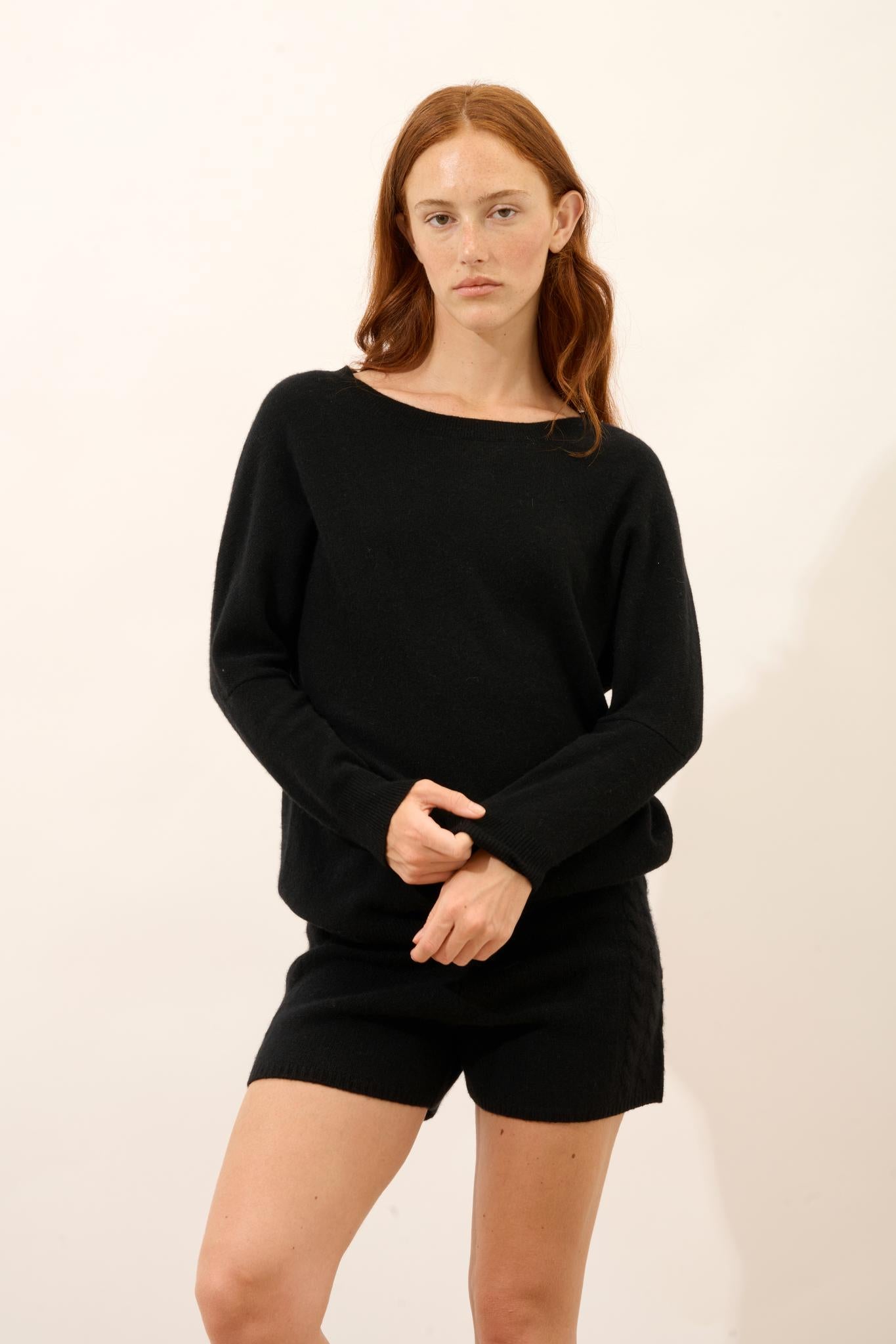 REBECCA pull col rond noir