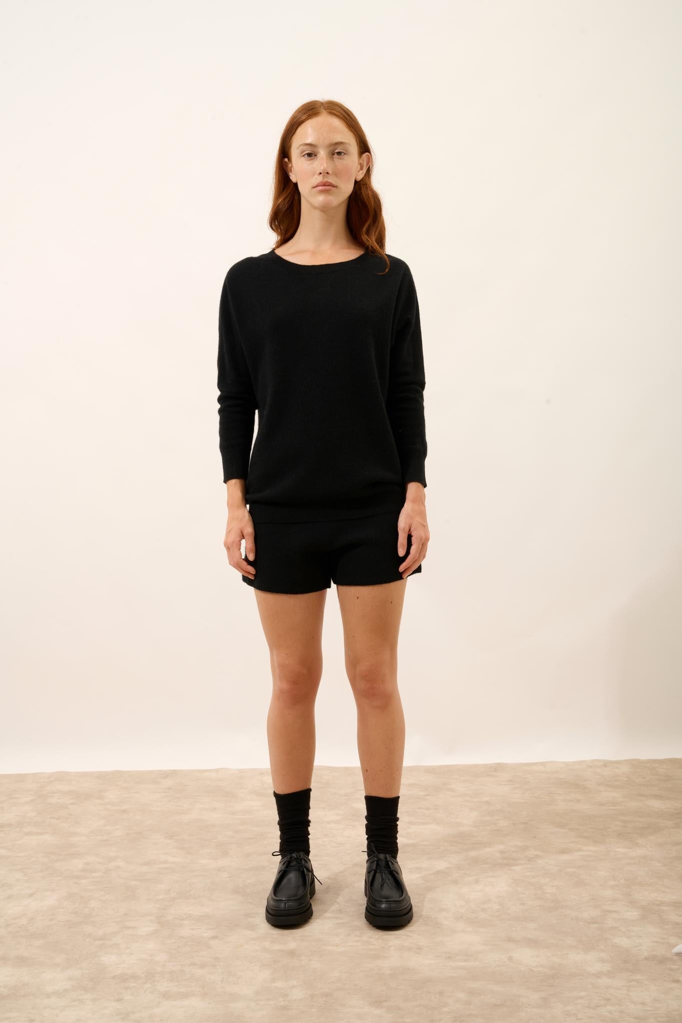 REBECCA pull col rond noir
