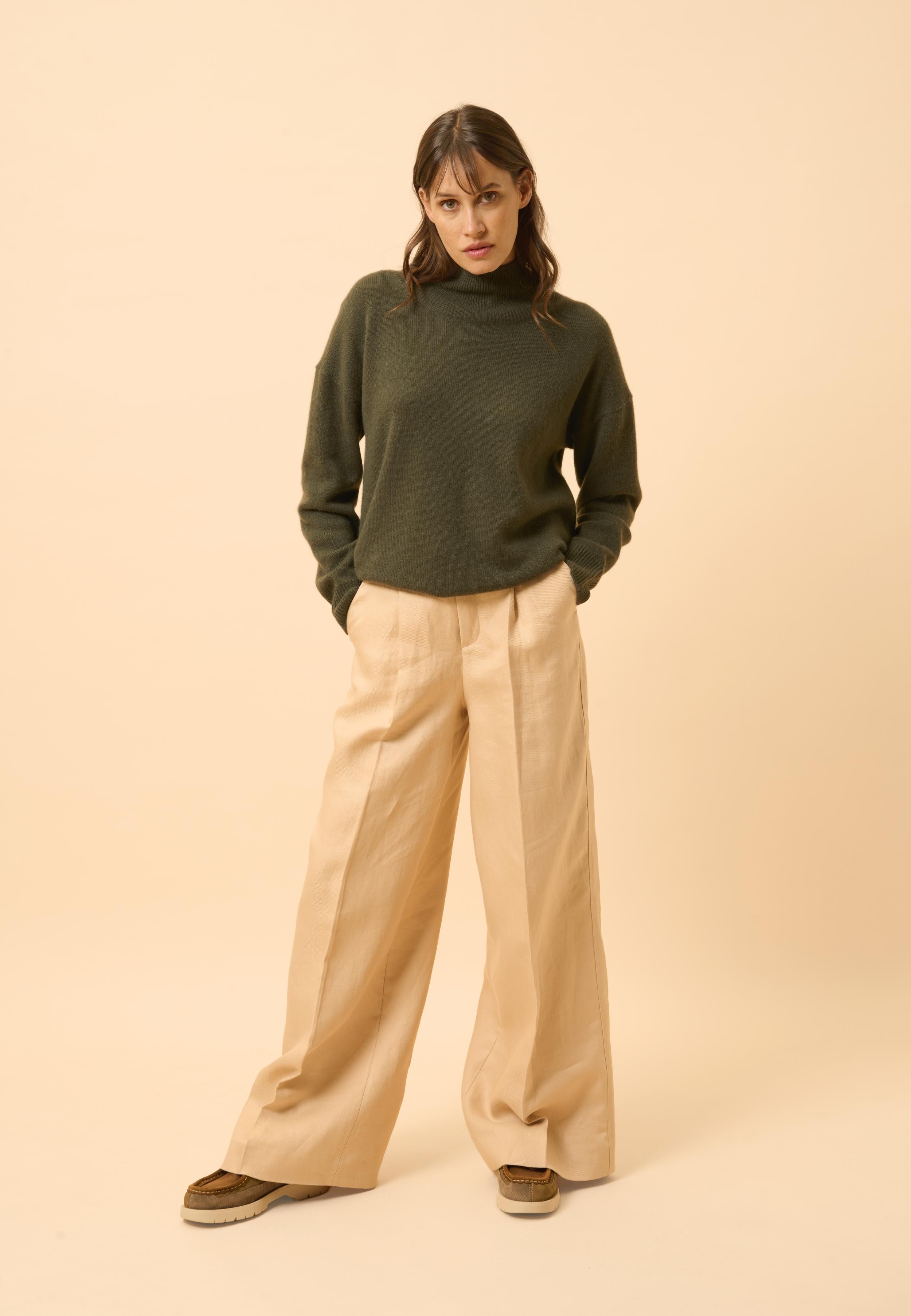 ROMY pull col montant kaki