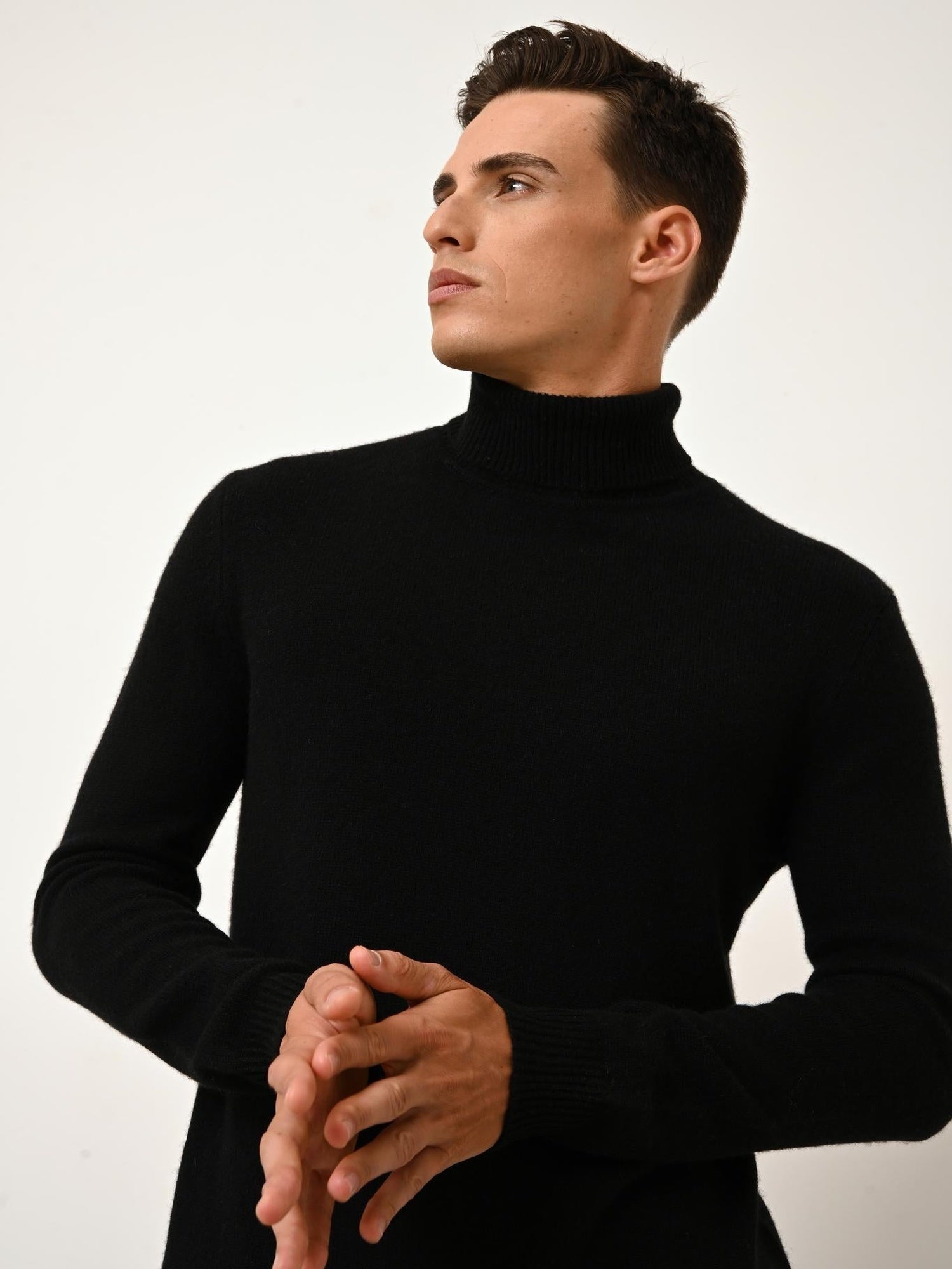 SACHA pull col roulé noir