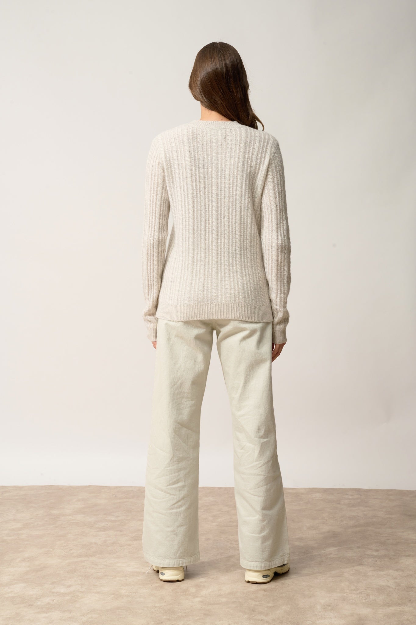 SARAH pearl gray marled crew neck sweater