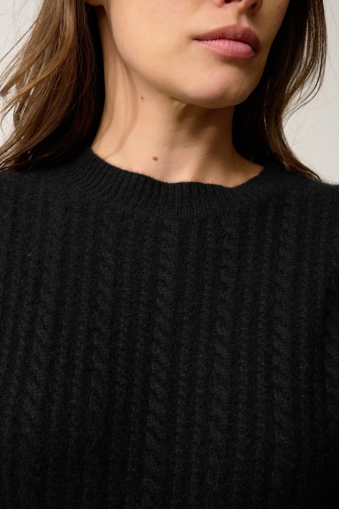 SARAH pull col rond noir