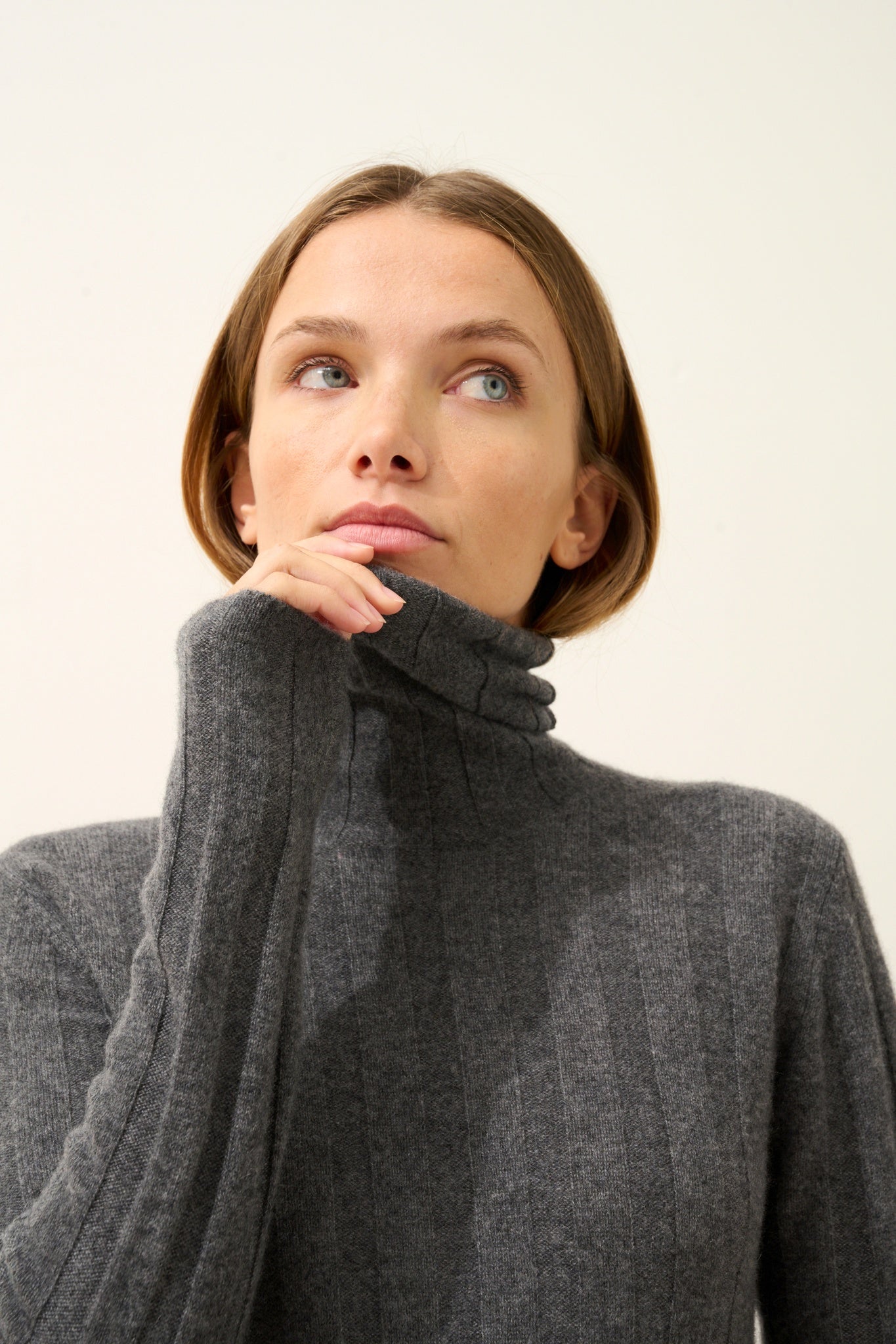 SERELITH pull col roulé anthracite chiné