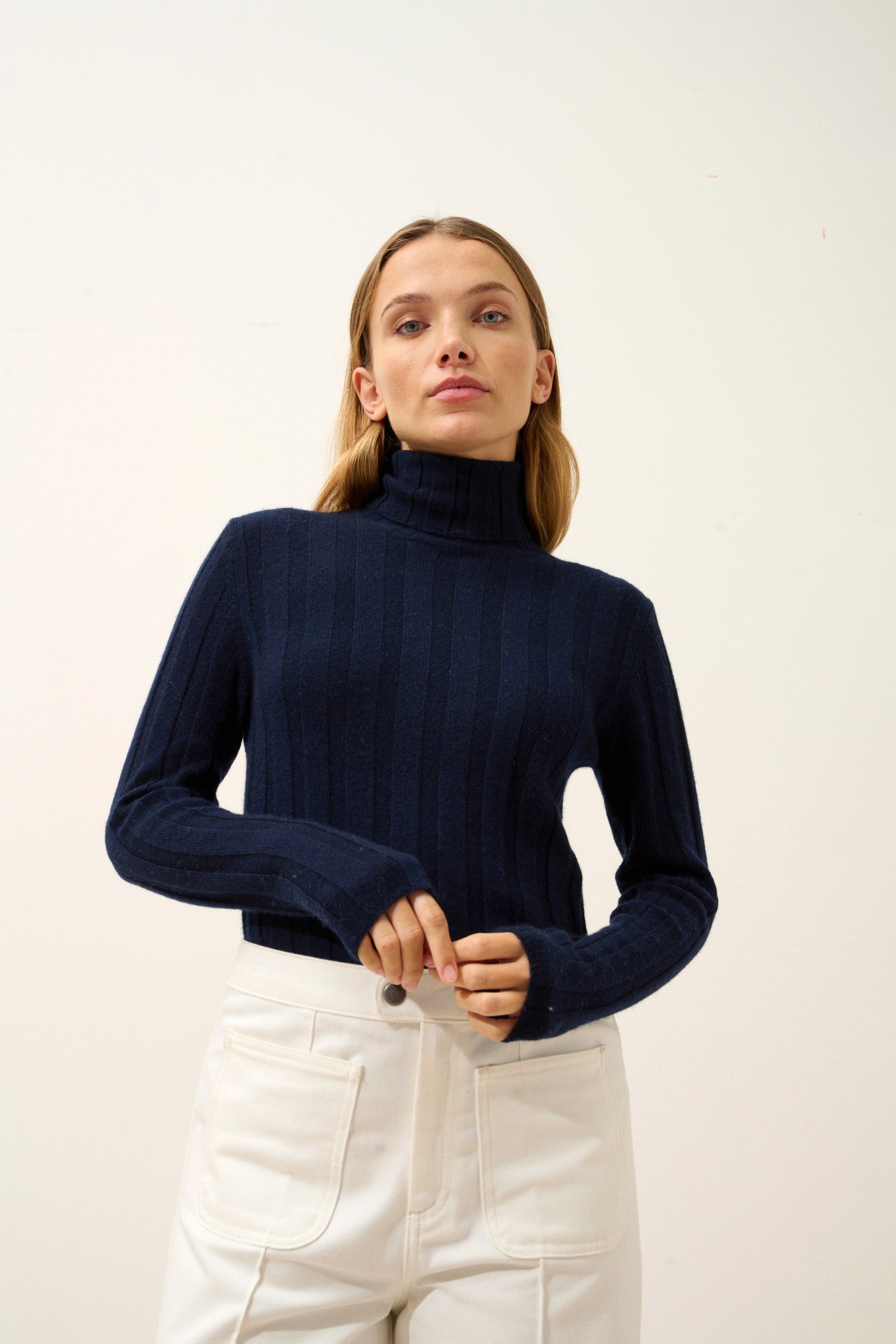 serelith pull col roulé navy 100% cachemire