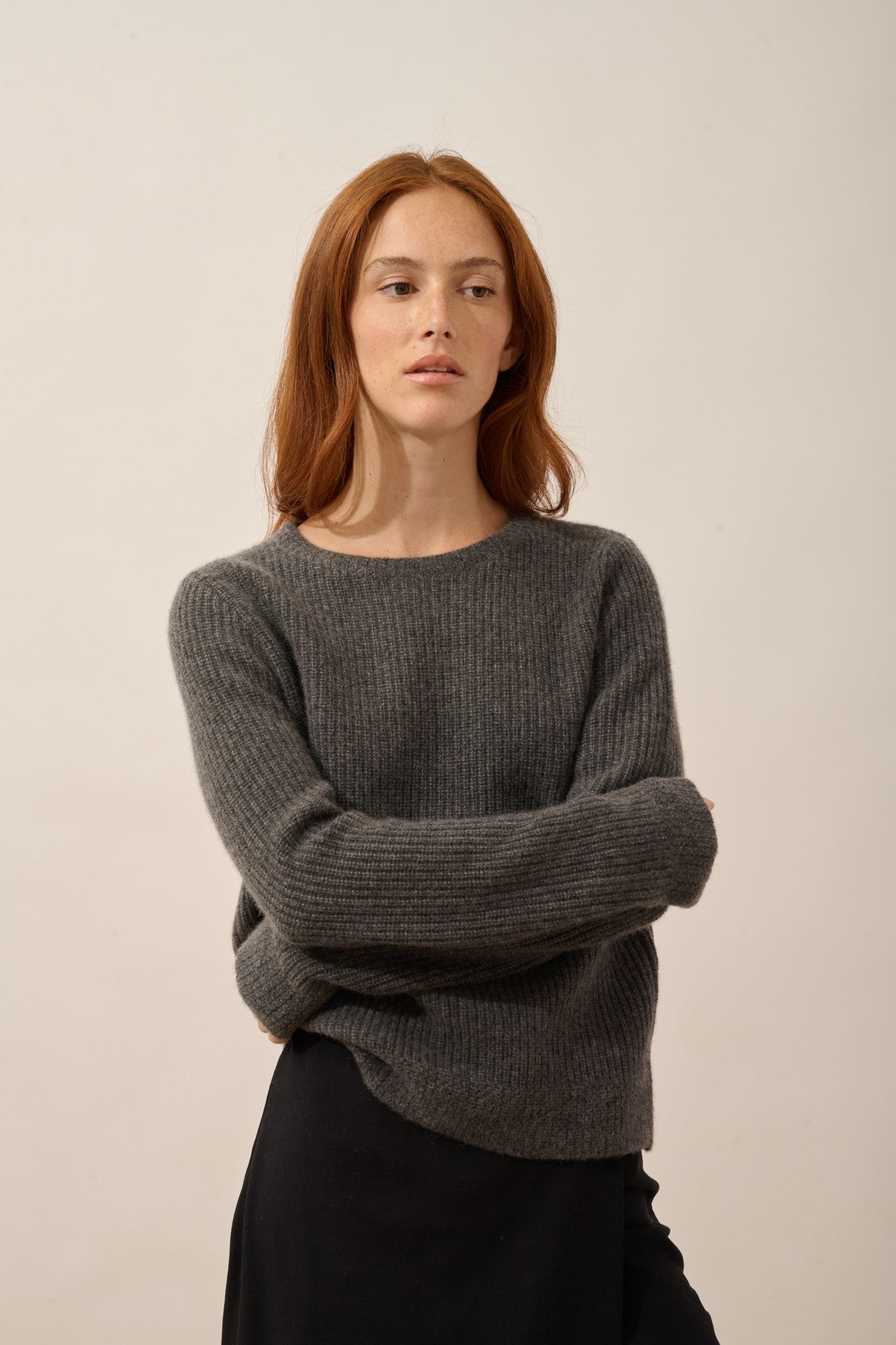 sigrun pull col rond 4 fils anthracite chiné