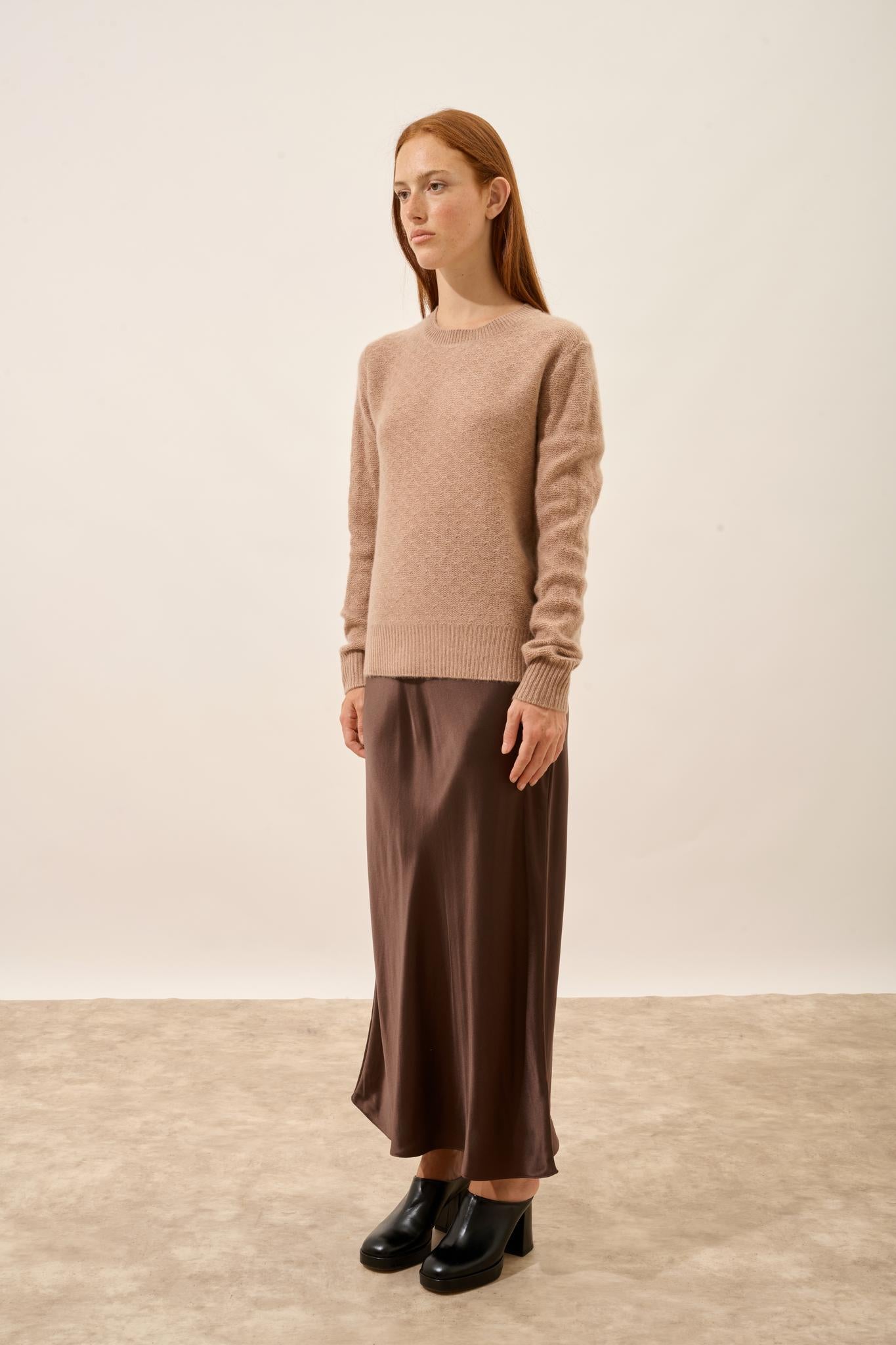 SIGRUN round-neck sweater camel mottled