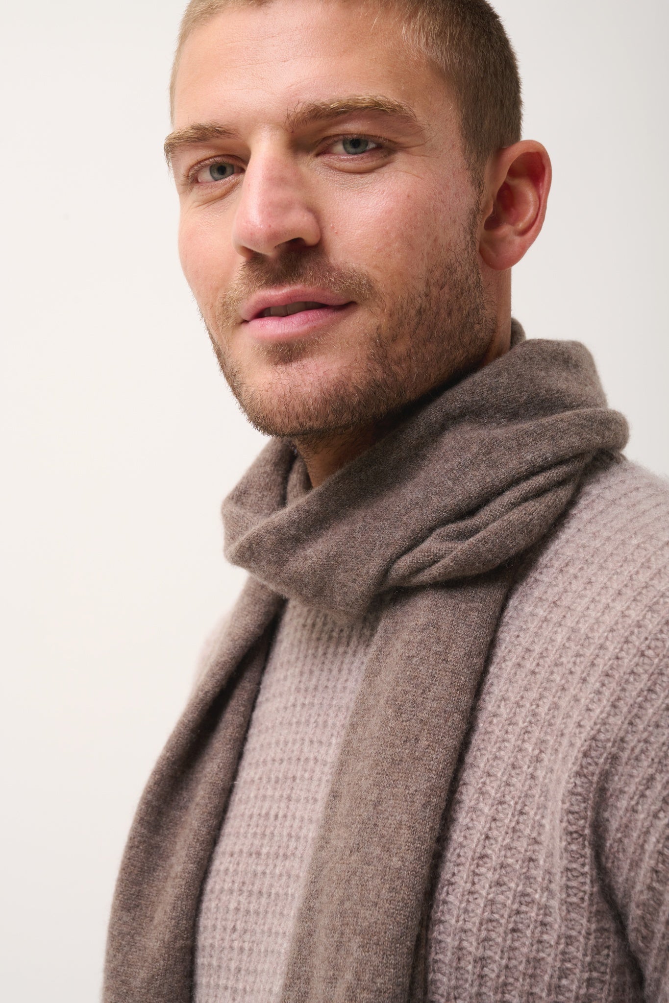 SPENCER écharpe  taupe chiné