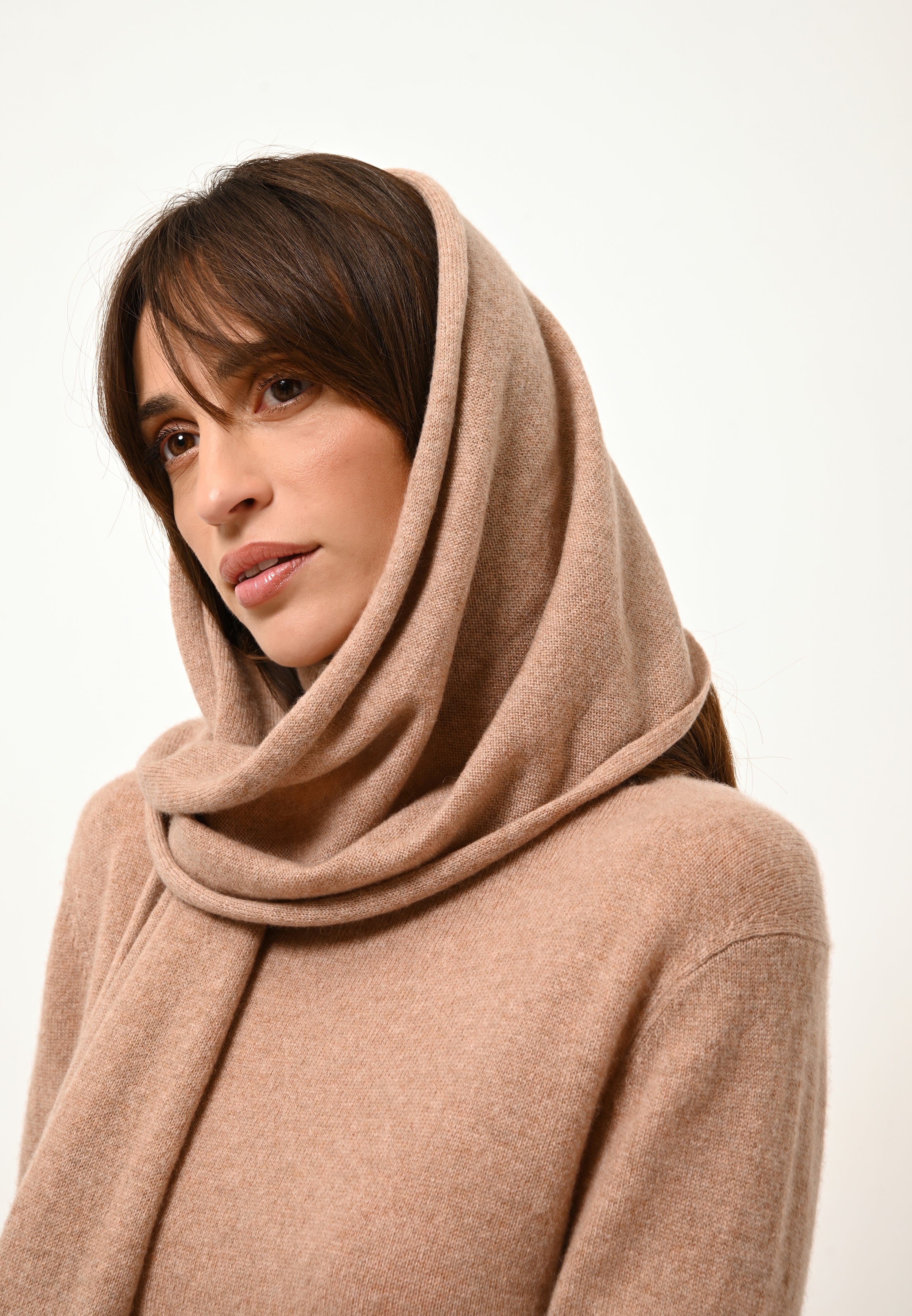 SPENCER mottled camel scarf