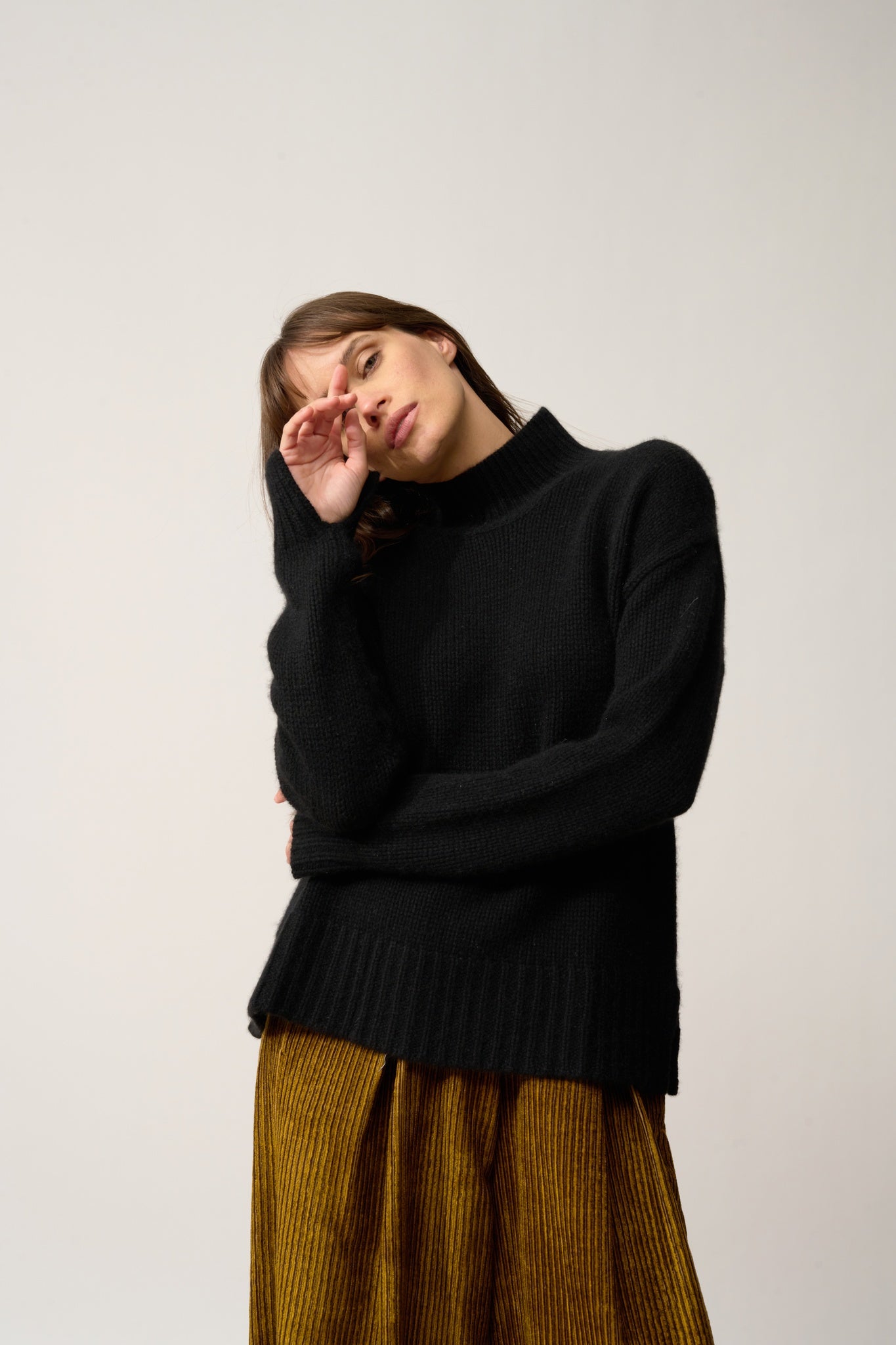 SULLANA pull col montant noir