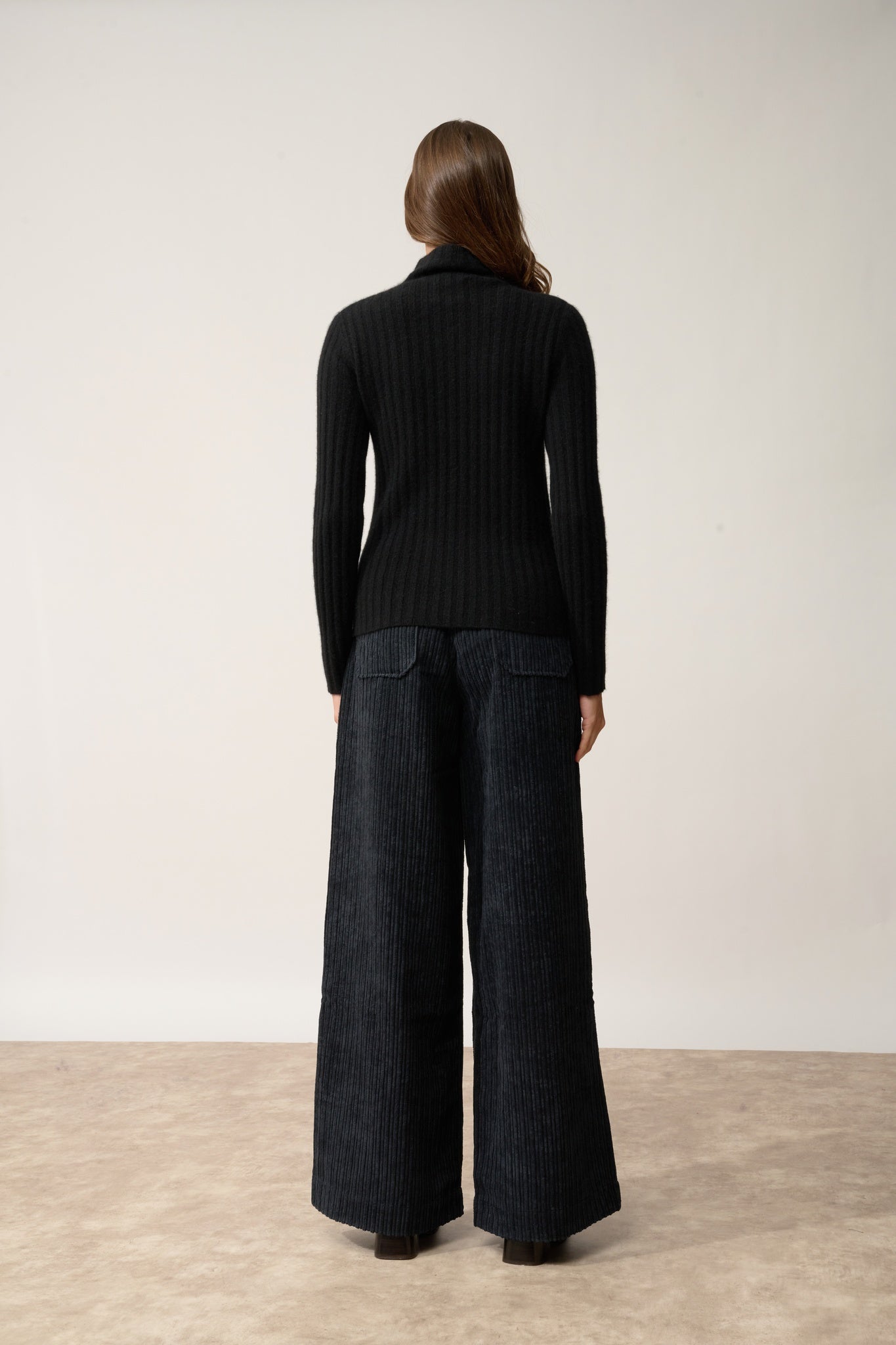 SUNNEVA pull col montant noir