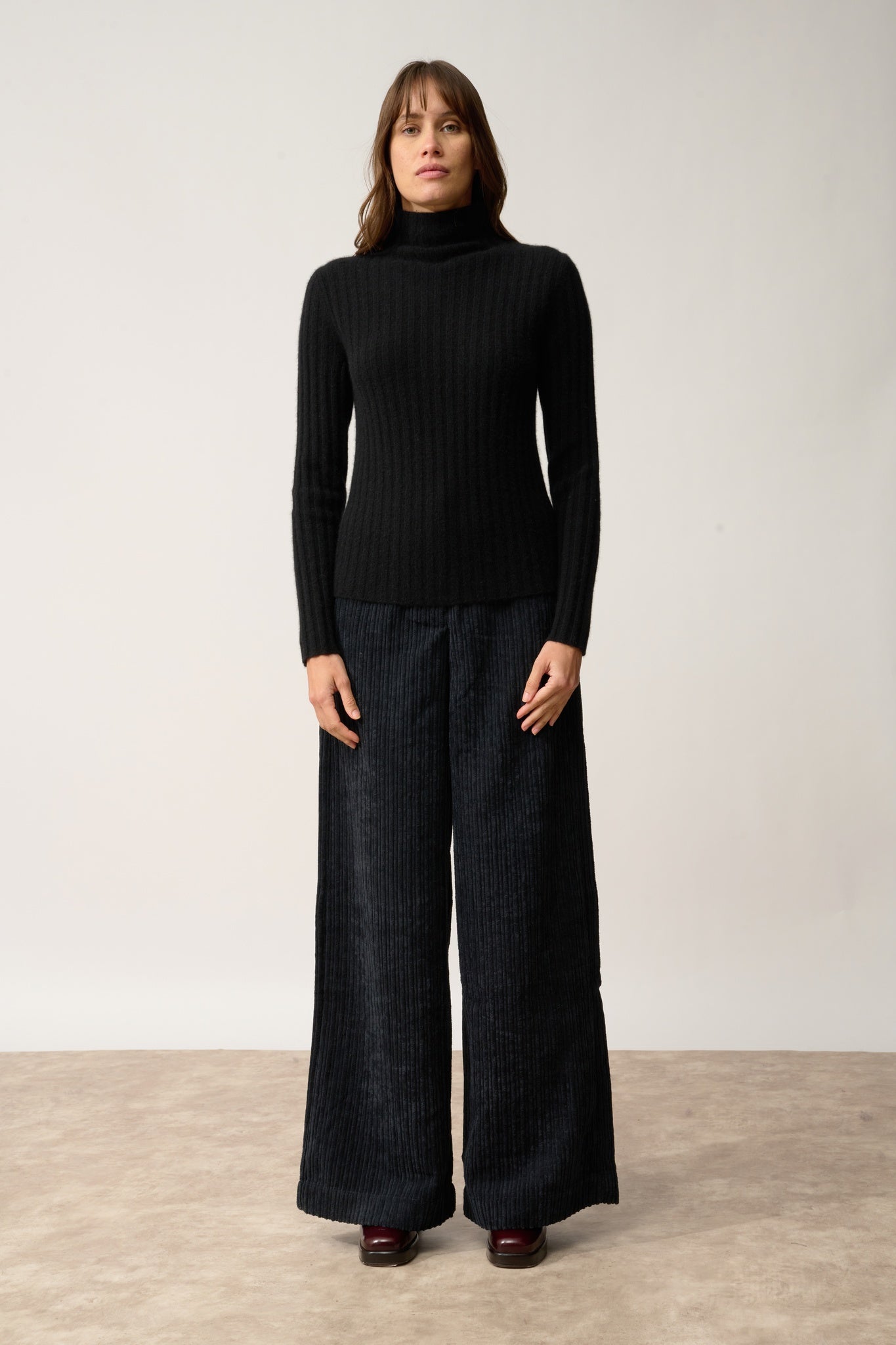 SUNNEVA pull col montant noir