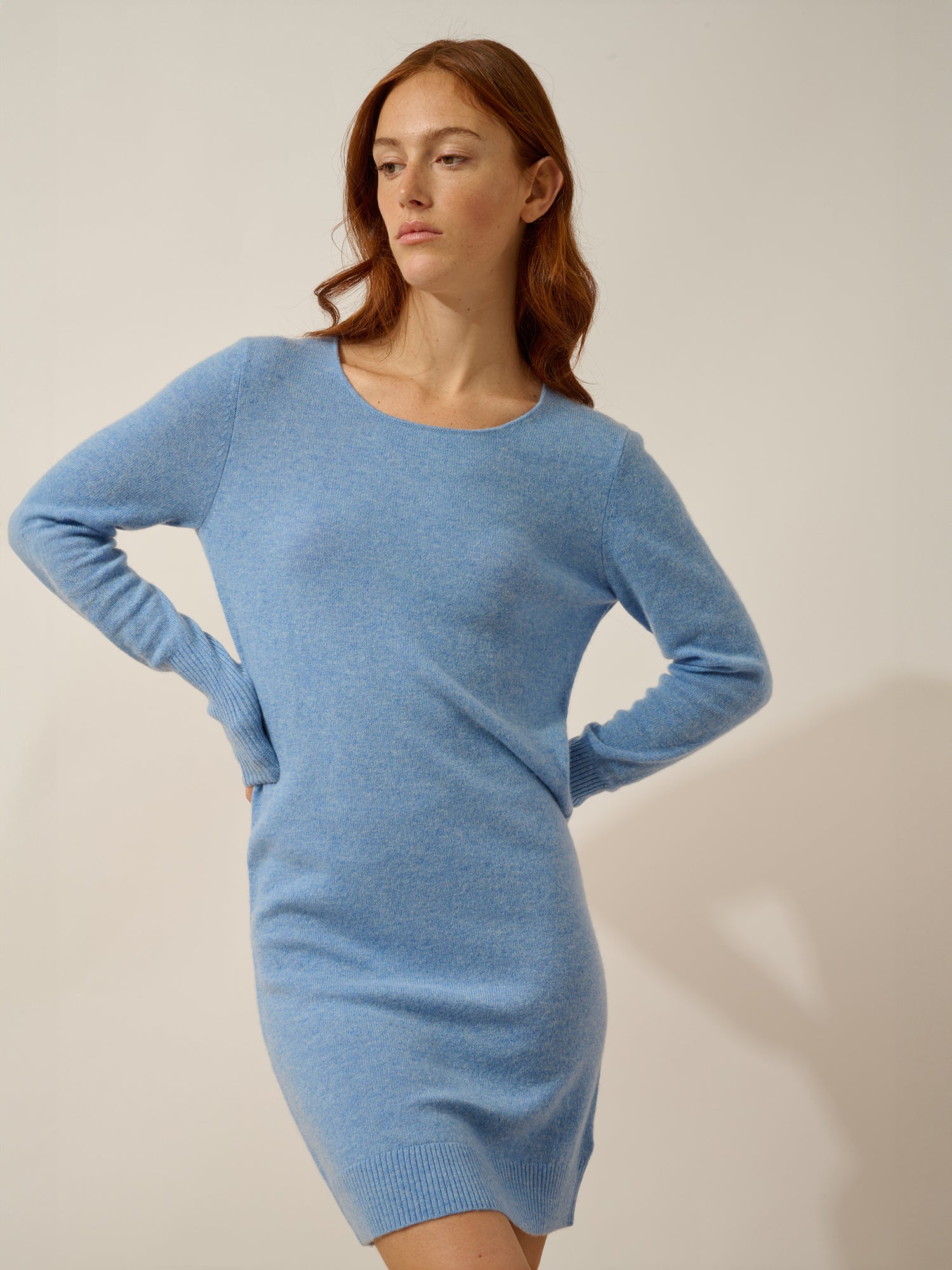 SUSAN robe col rond sky